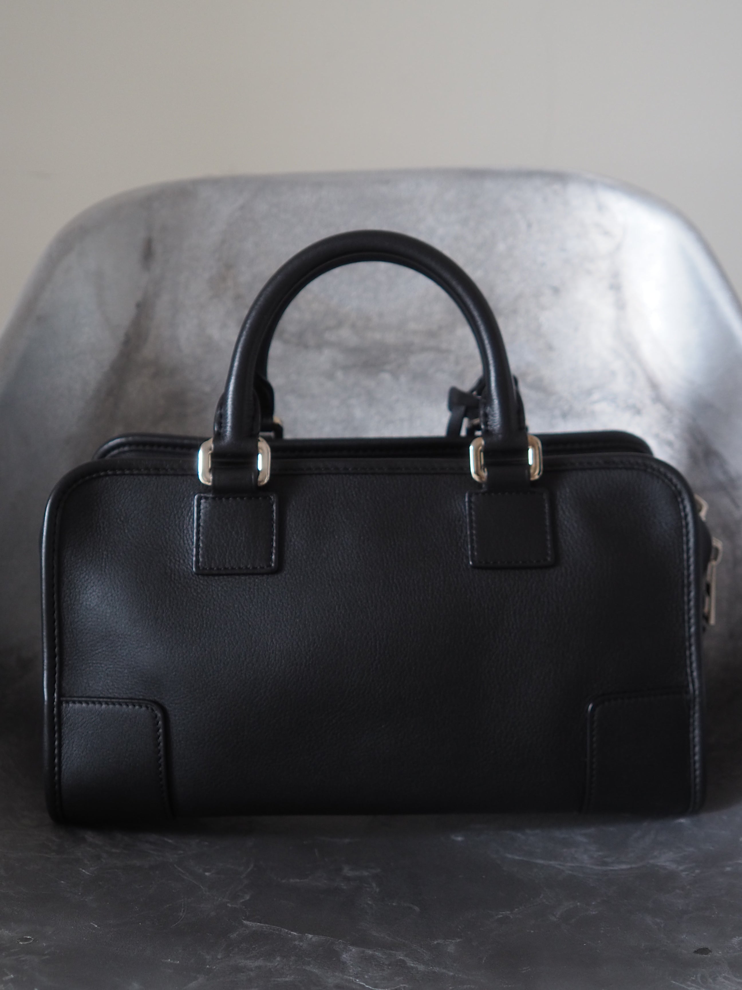 LOEWE Amazona 28 2way Hand Bag