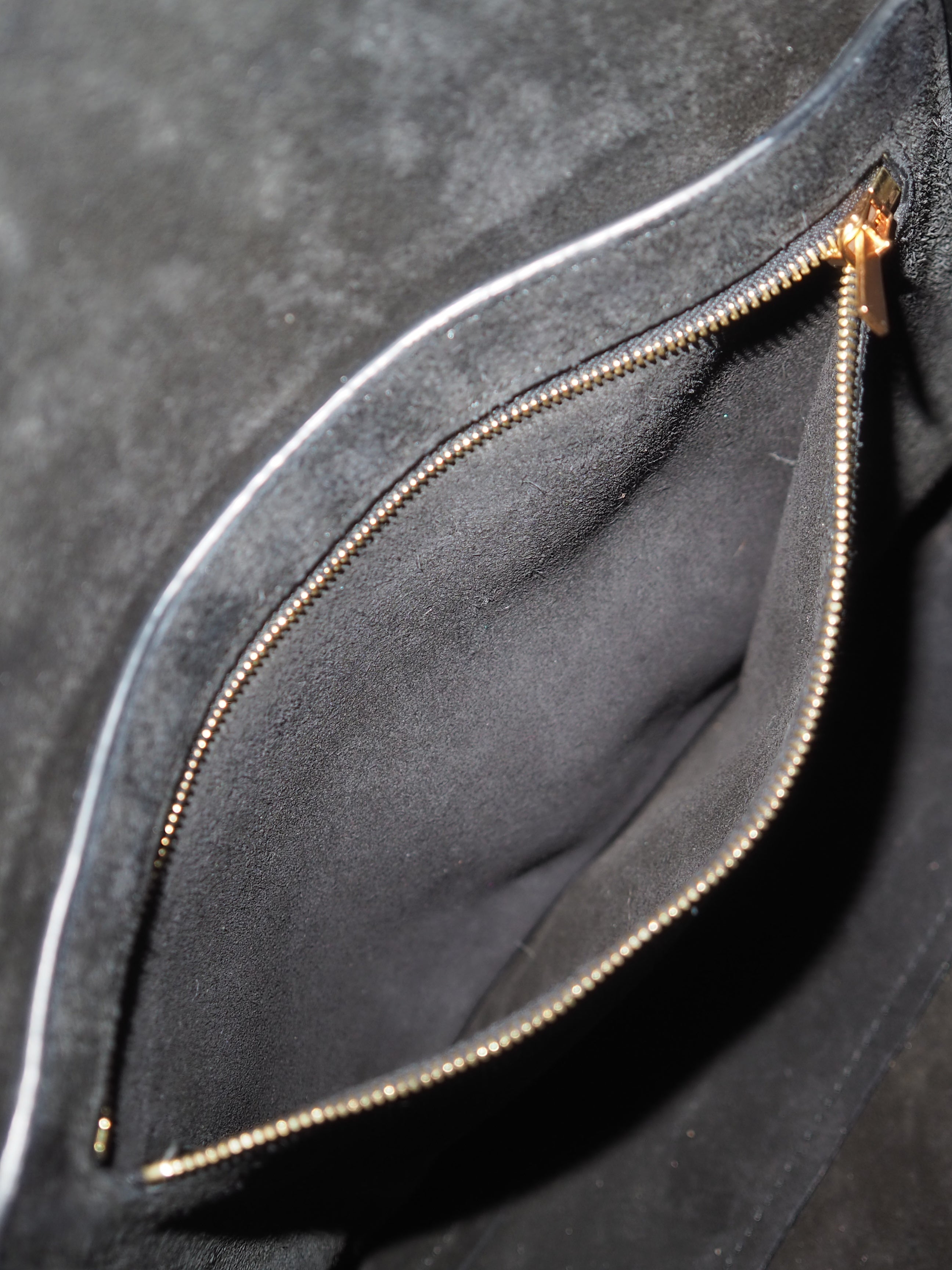 CÉLINE Sangle Medium Shoulder bag