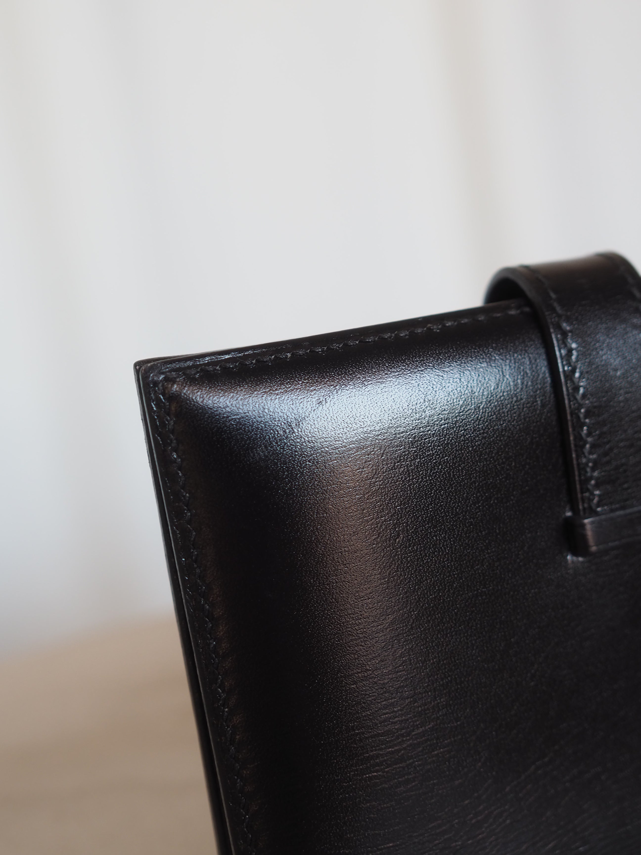 HERMÈS Béarn Compact Wallet