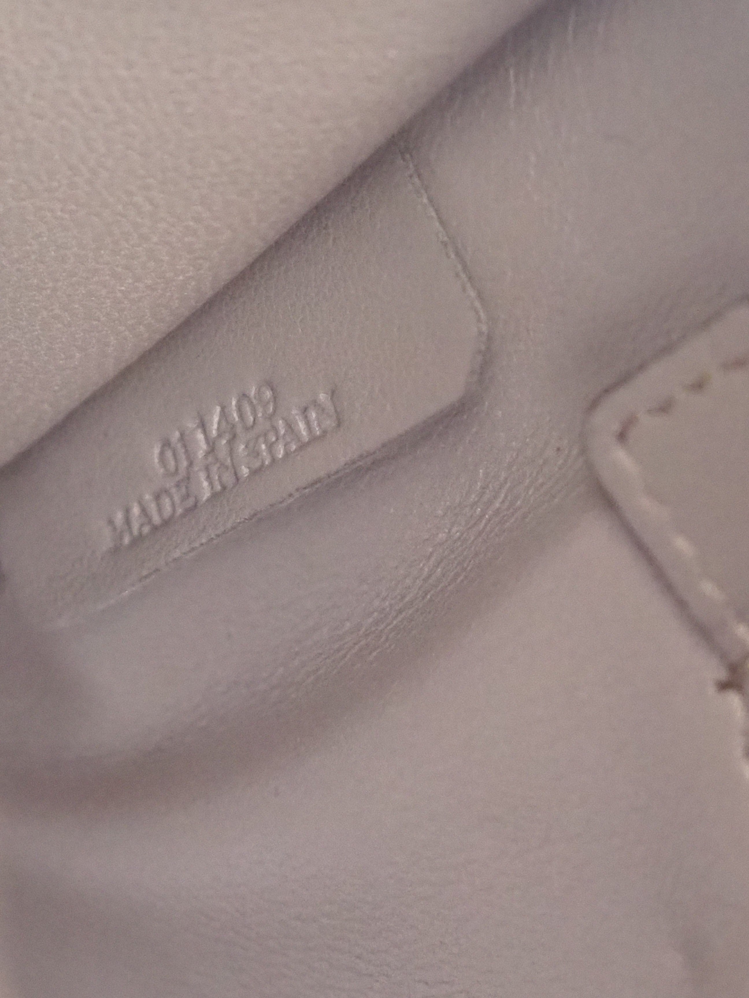 LOEWE Amazona 23 2way Hand Bag