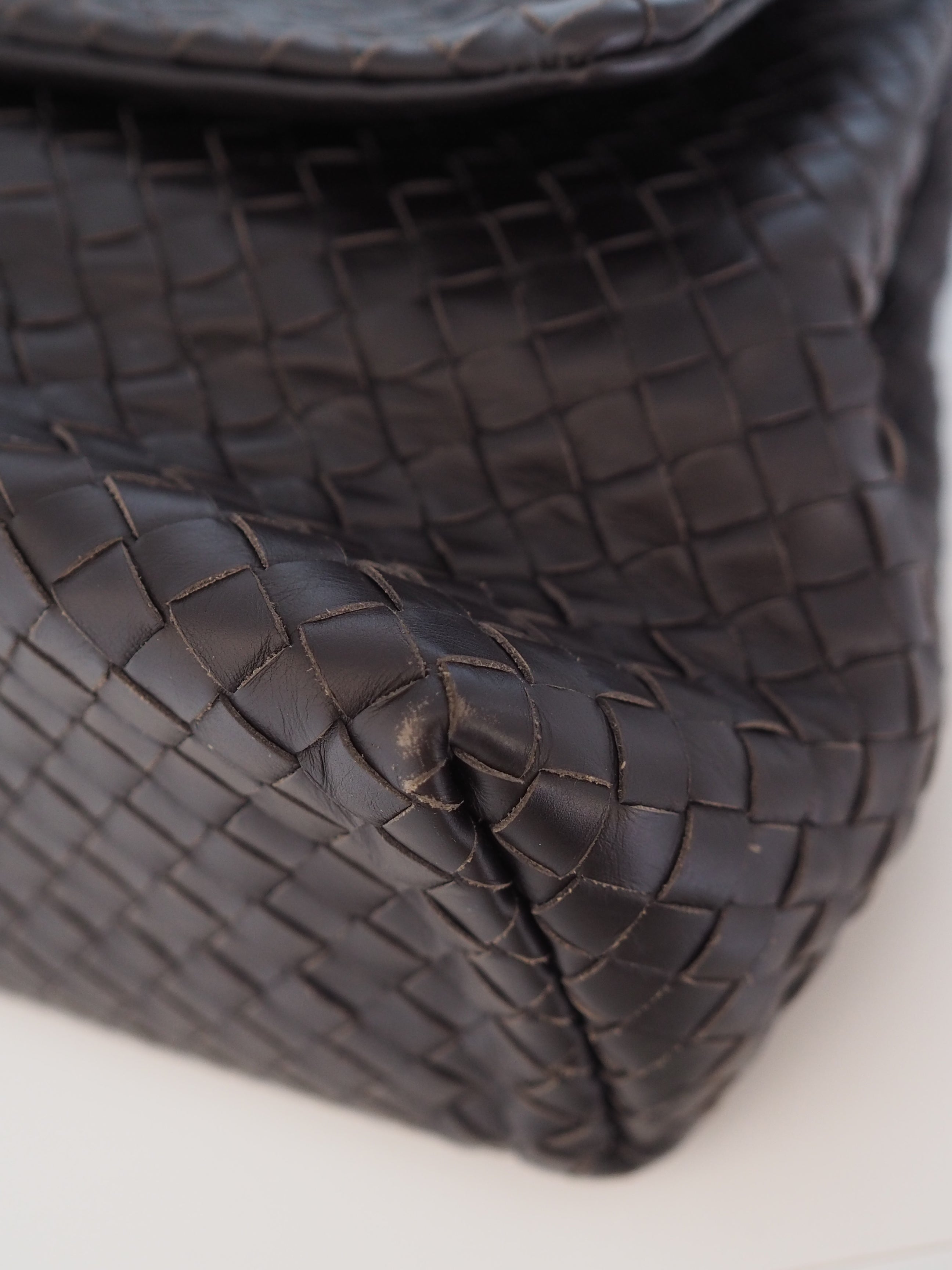 BOTTEGA VENETA Intrecciato Shoulder Bag