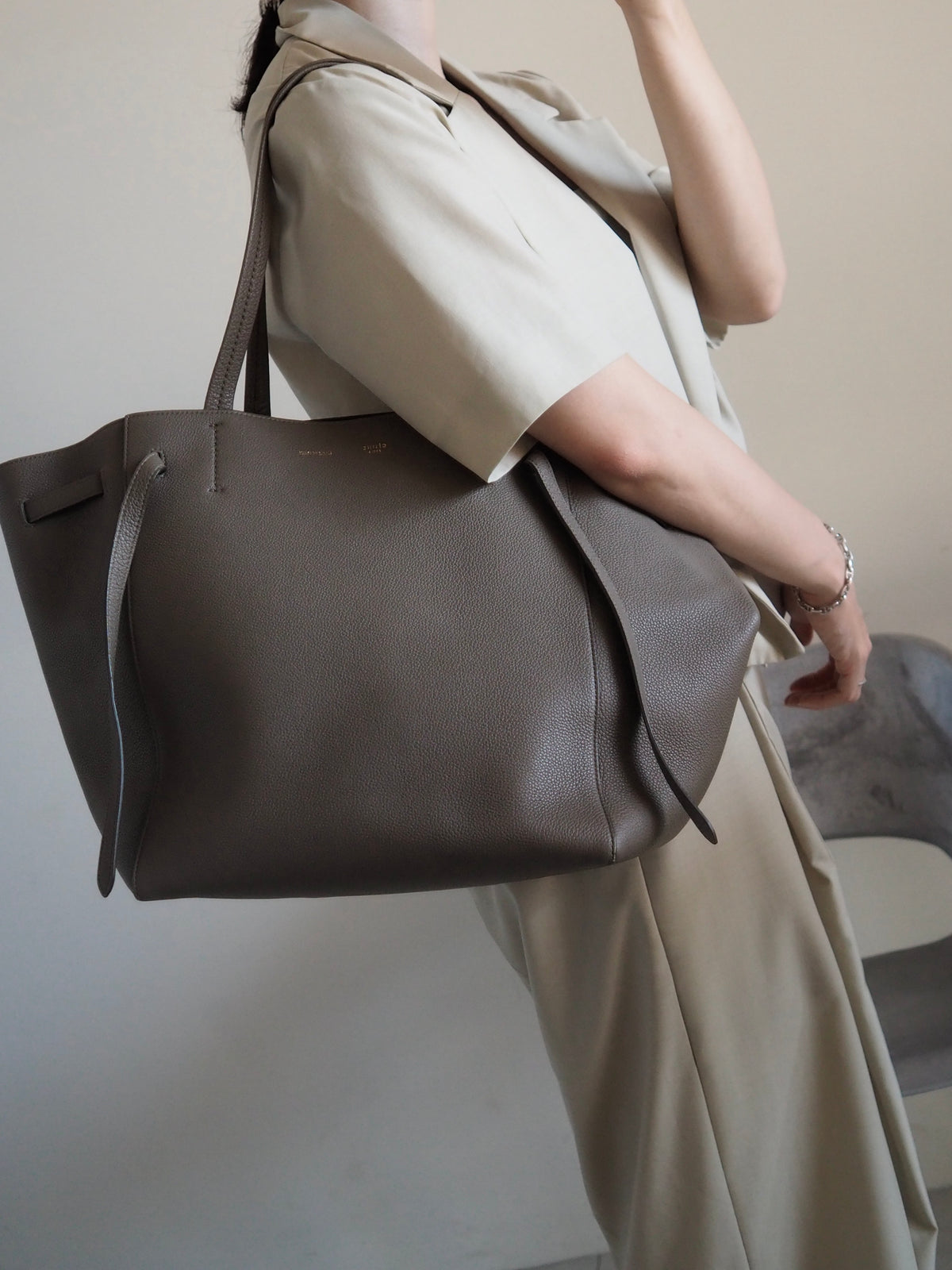 CÉLINE by Phoebe Philo Cabas Phantom Tote Bag