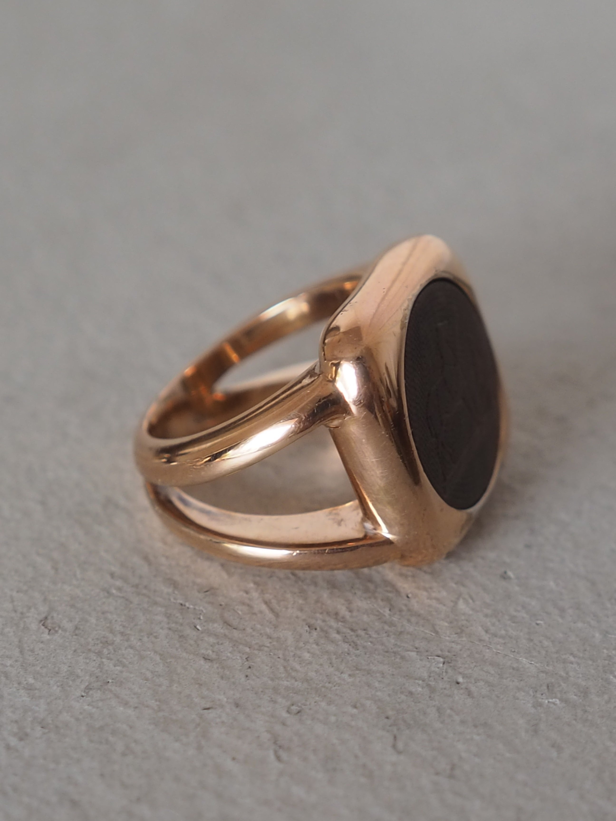 HERMÈS "Corozo" Ring