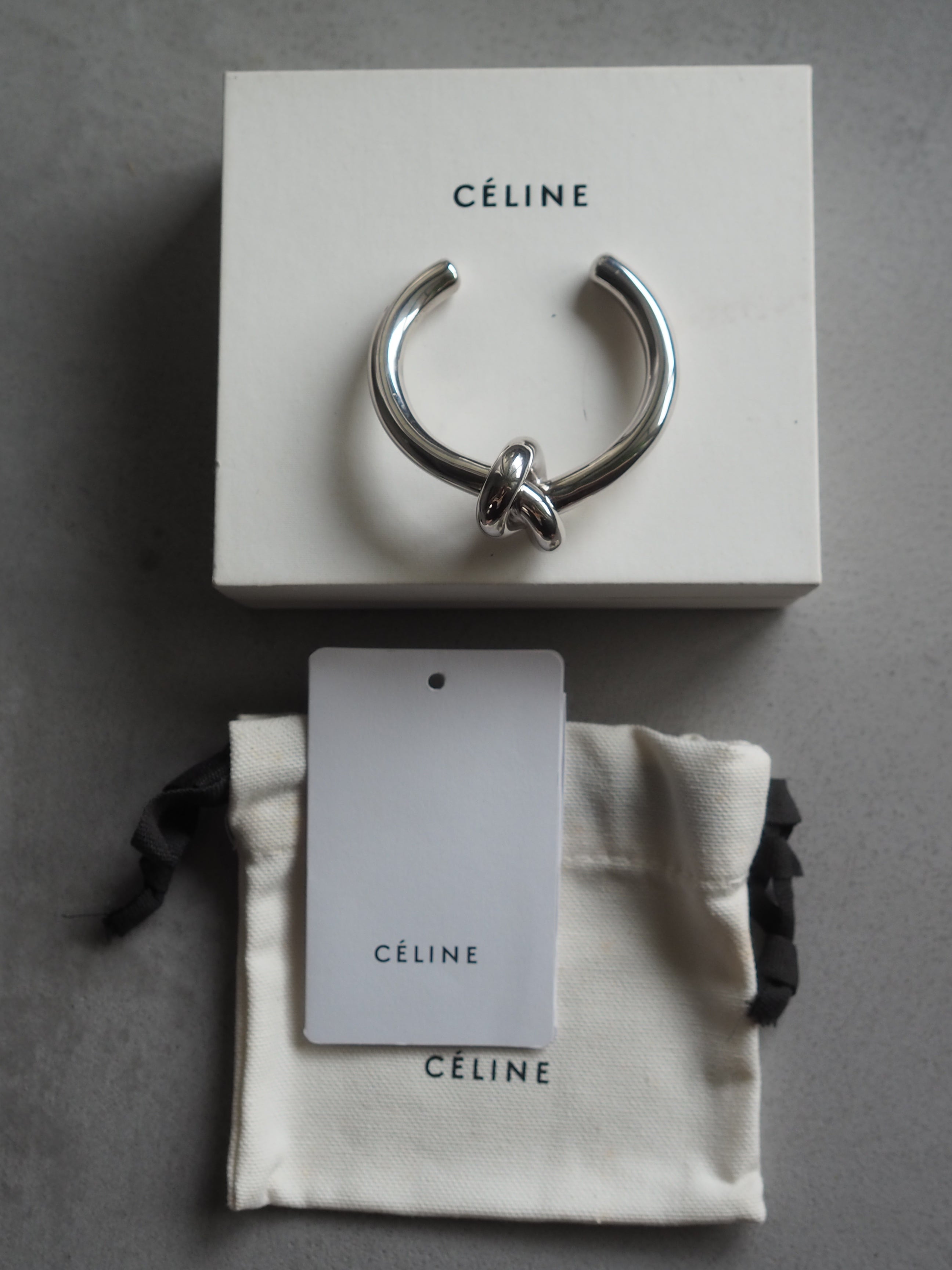 CÉLINE Knot Bangle Large