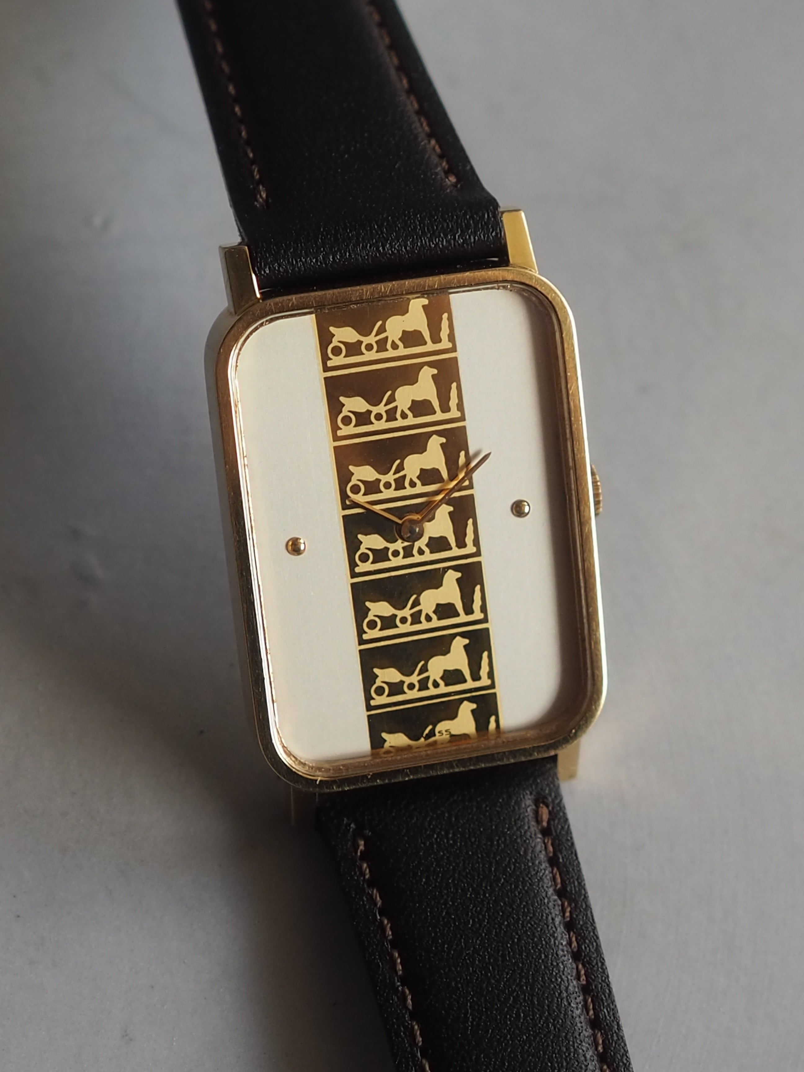 HERMÈS Carréche Watch