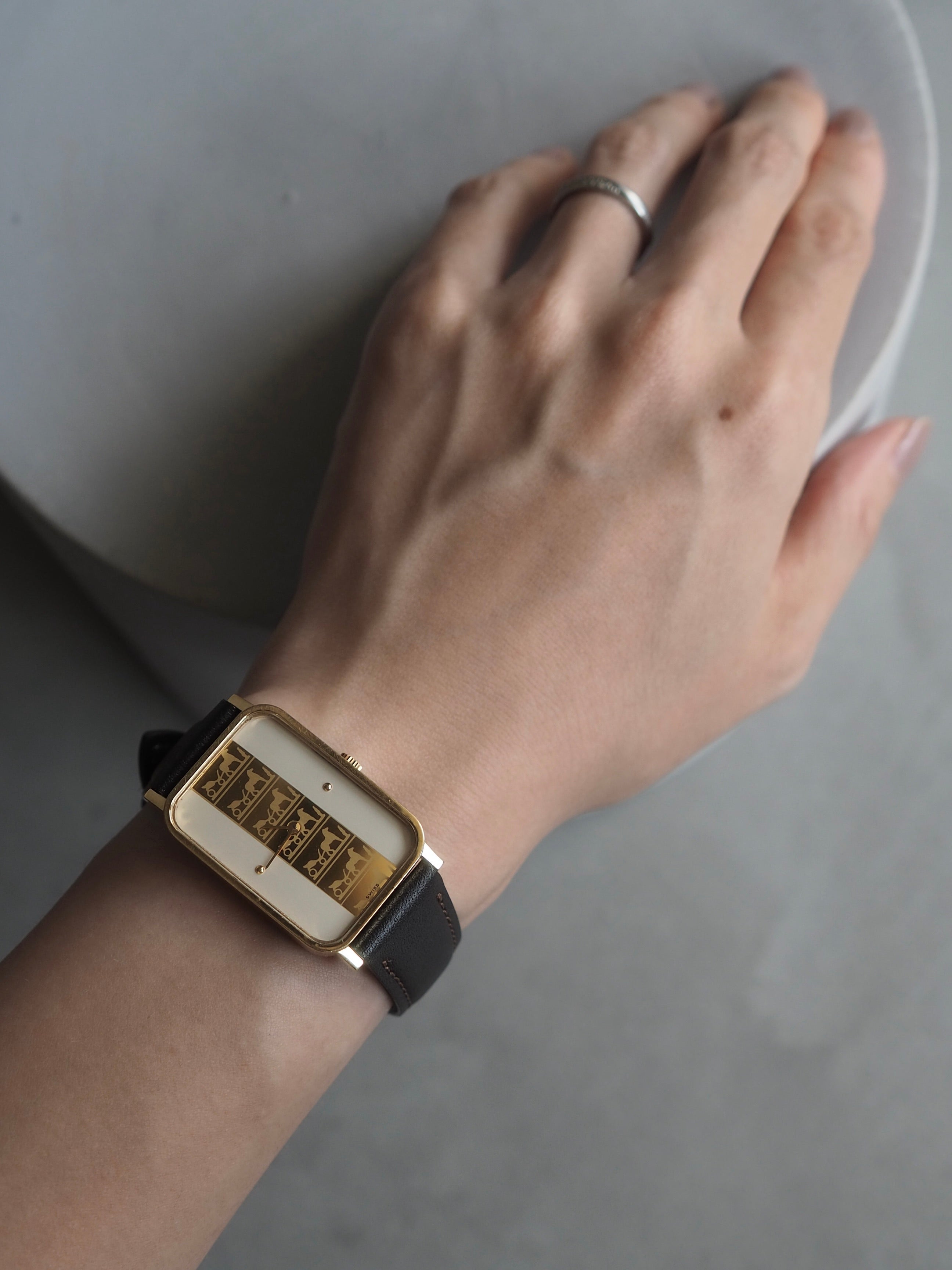 HERMÈS Carréche Watch