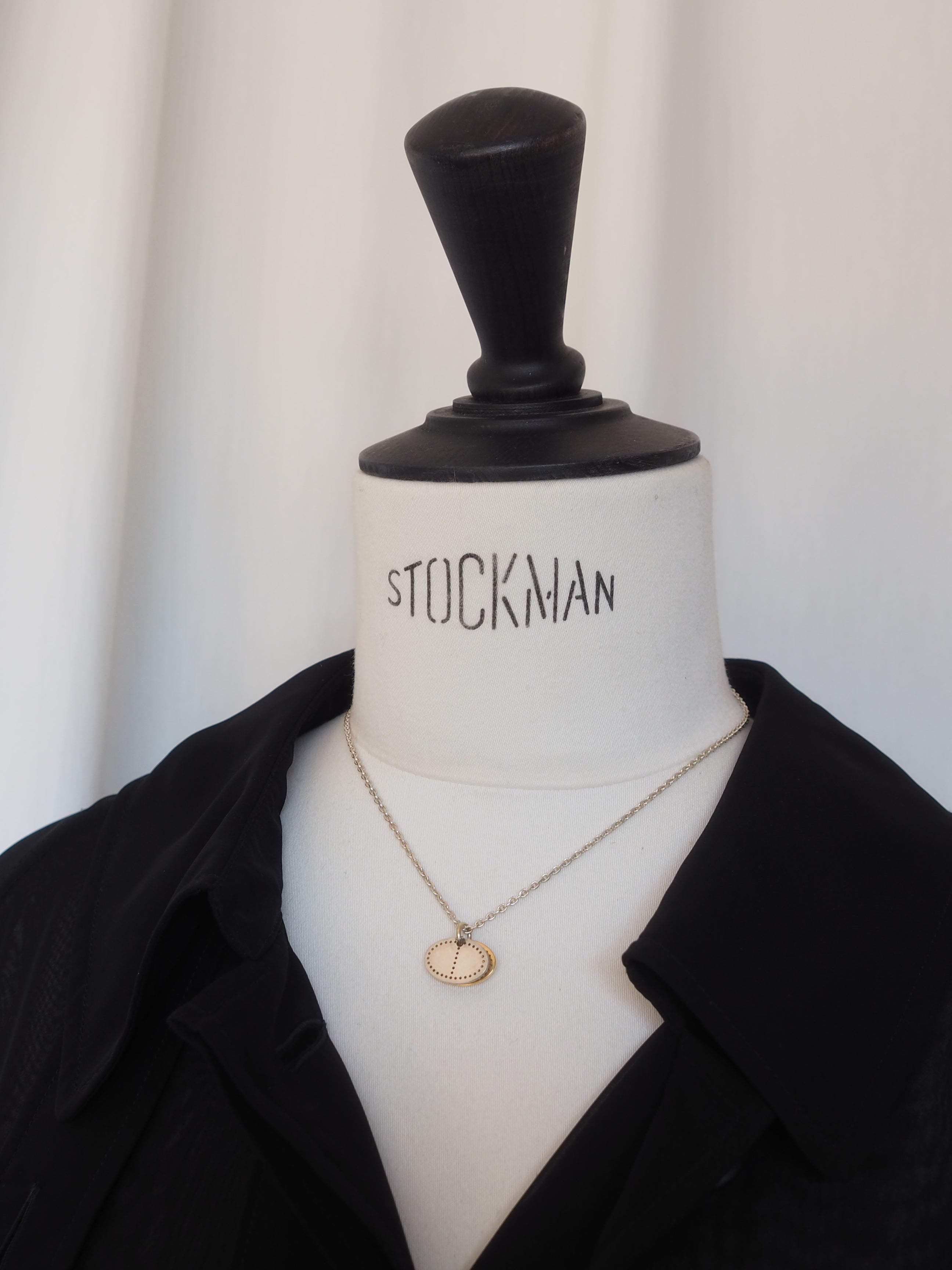 HERMÈS Evelyne Eclipse Reversible Necklace