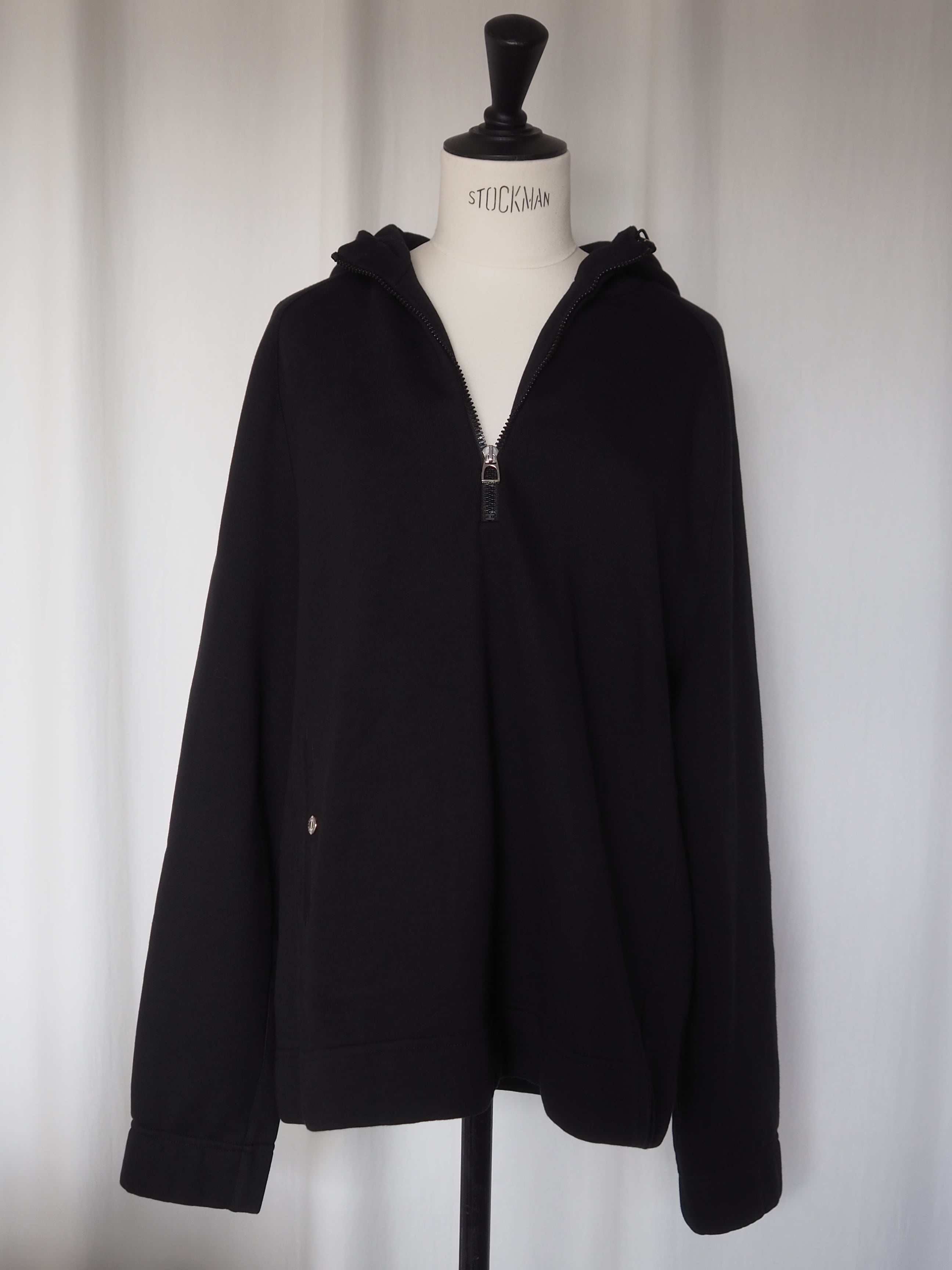 HERMÈS Sweat Top with Clou de Selle Button (XL)