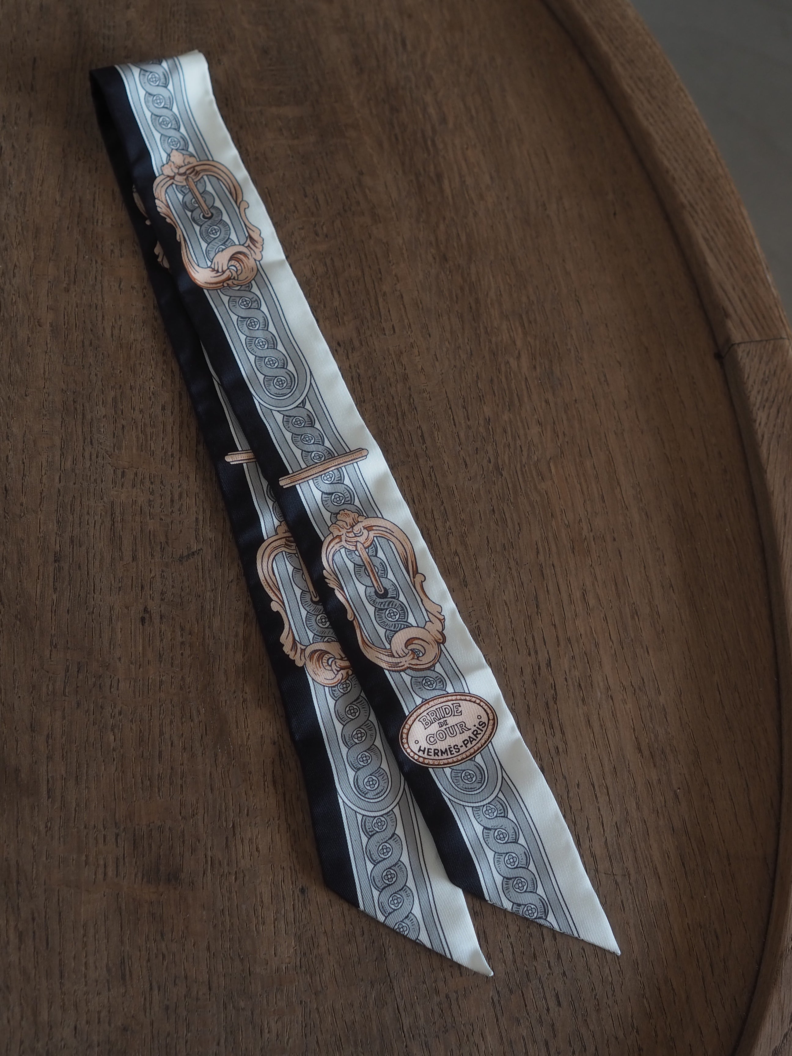 HERMÈS “Bride de Cour” Twilly Scarf