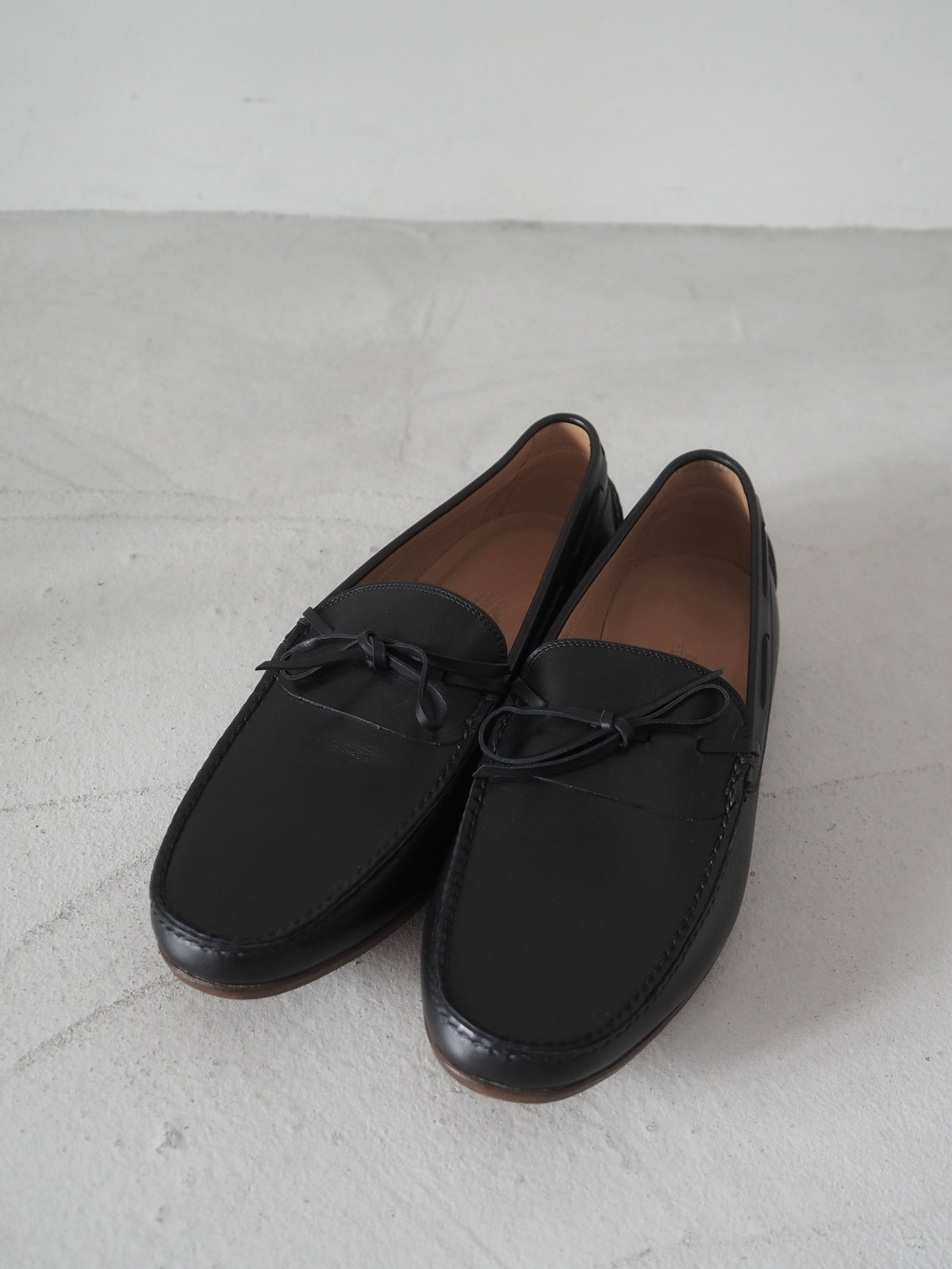 HERMÈS Leather Lace Loafers