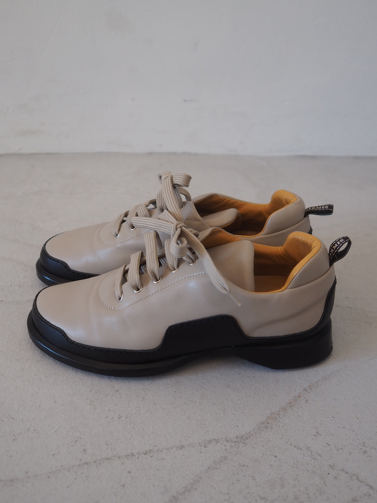 HERMÈS Leather Lace-Up Shoes