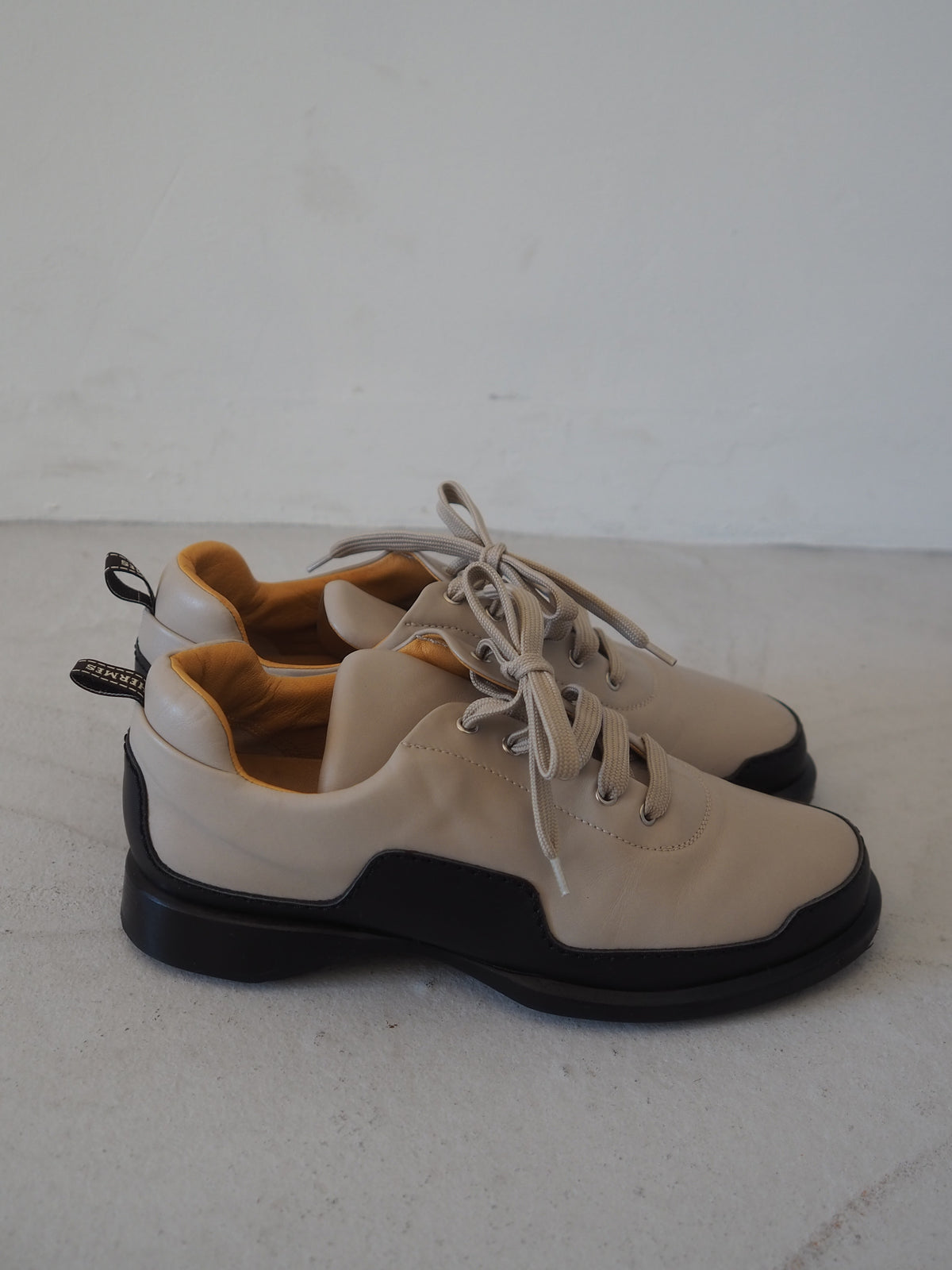 HERMÈS Leather Lace-Up Shoes