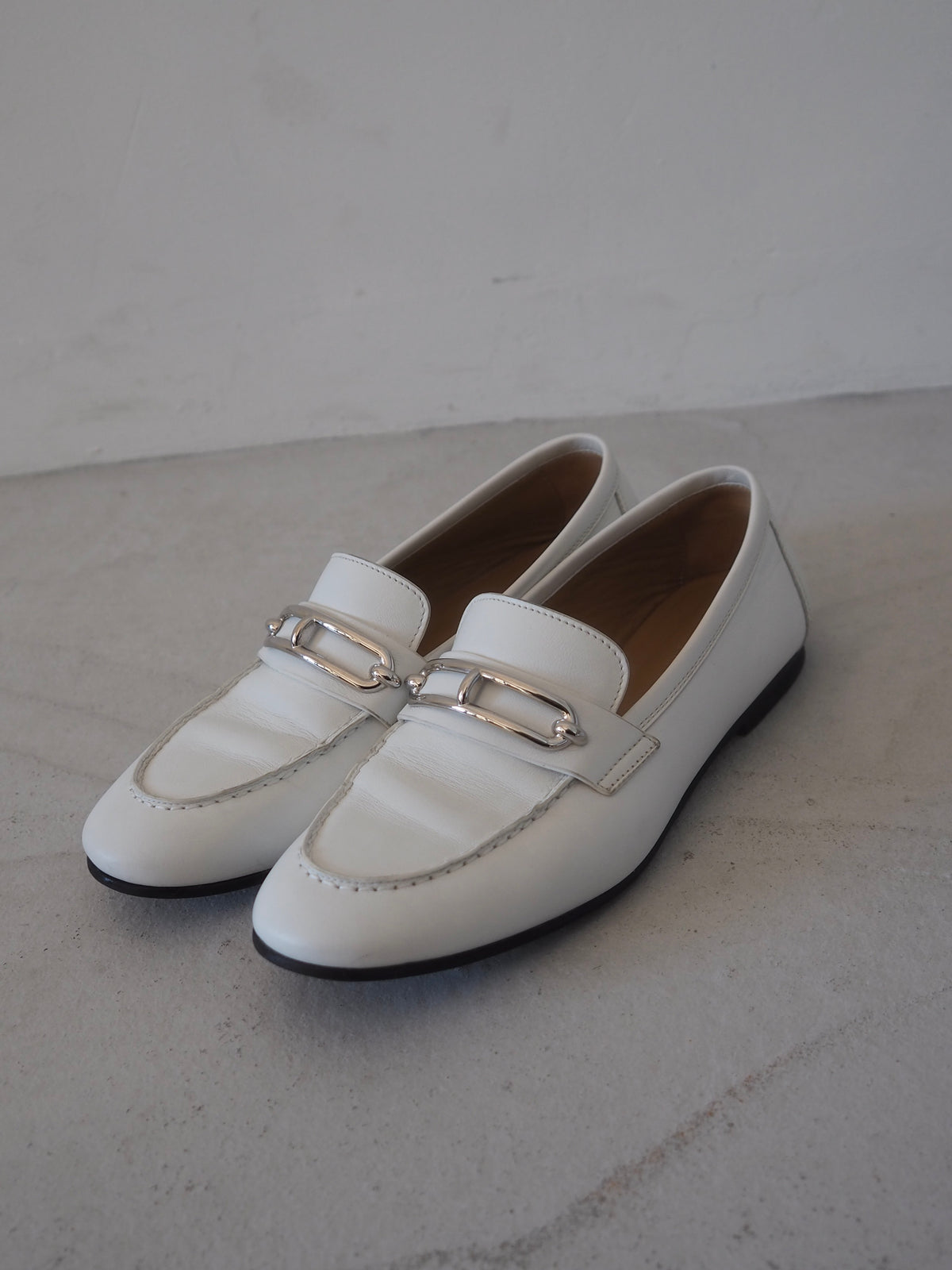 HERMÈS Colette Roulis Buckle Loafers