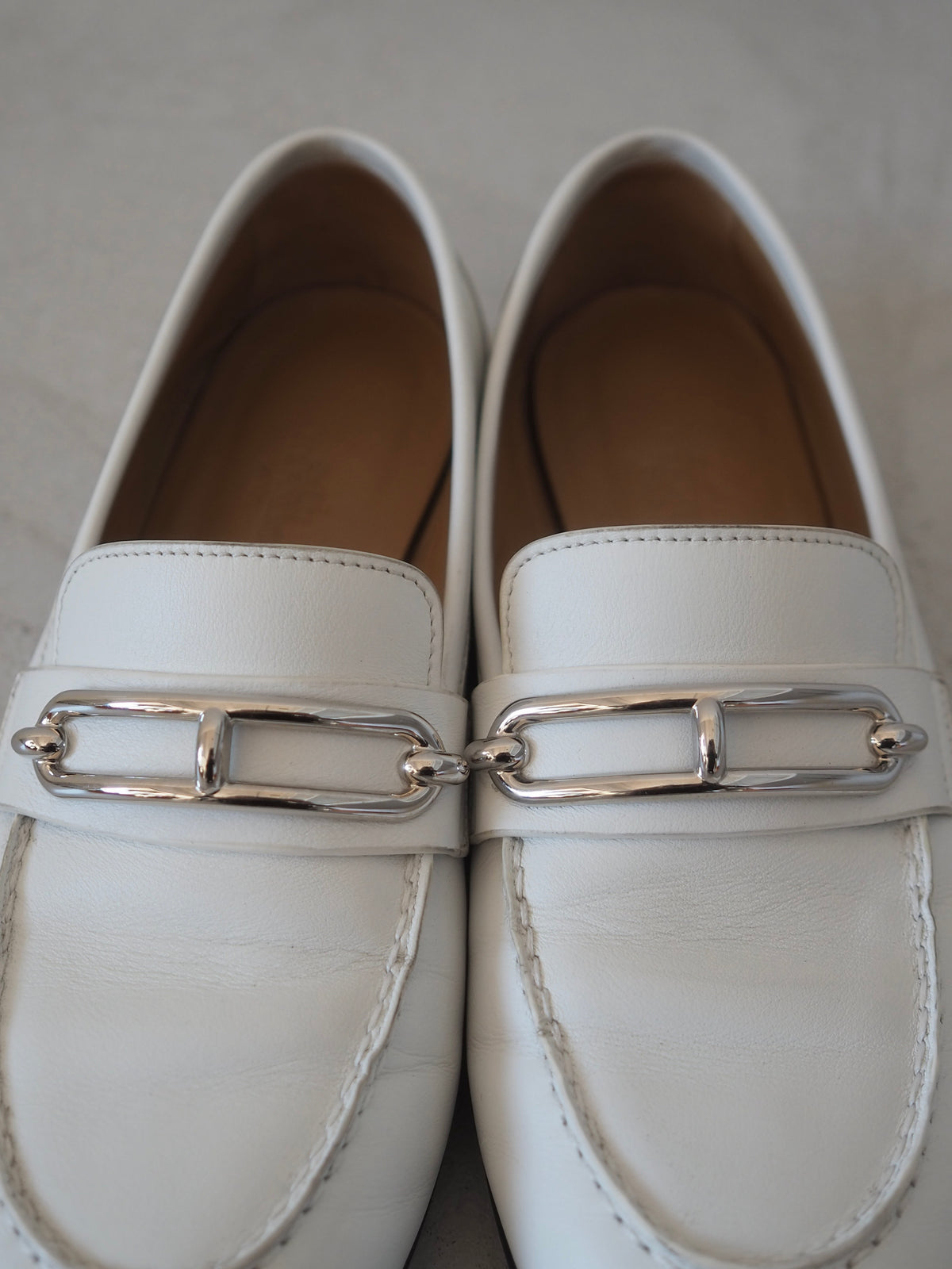 HERMÈS Colette Roulis Buckle Loafers