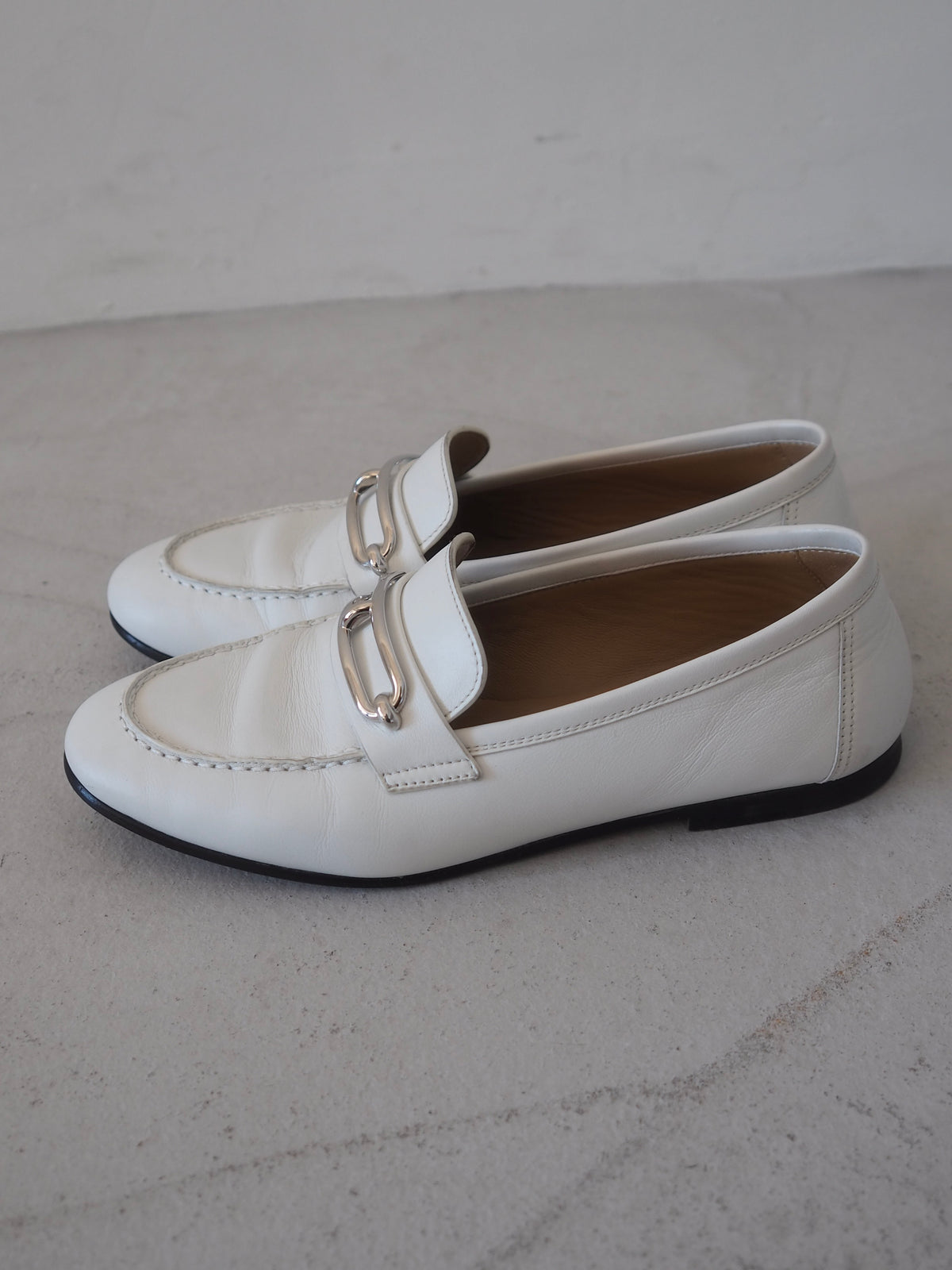 HERMÈS Colette Roulis Buckle Loafers
