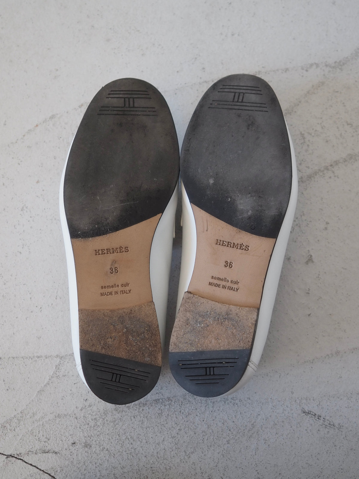 HERMÈS Colette Roulis Buckle Loafers