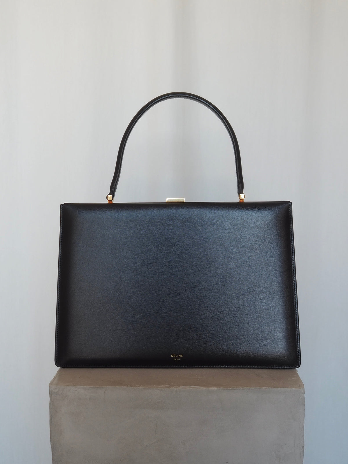 CÉLINE by Phoebe Philo Clasp Medium Hand Bag