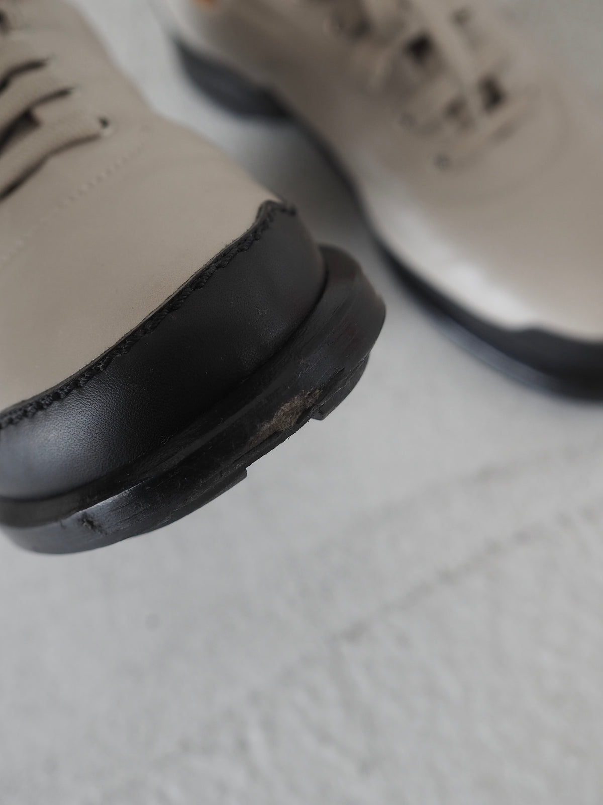 HERMÈS Leather Lace-Up Shoes