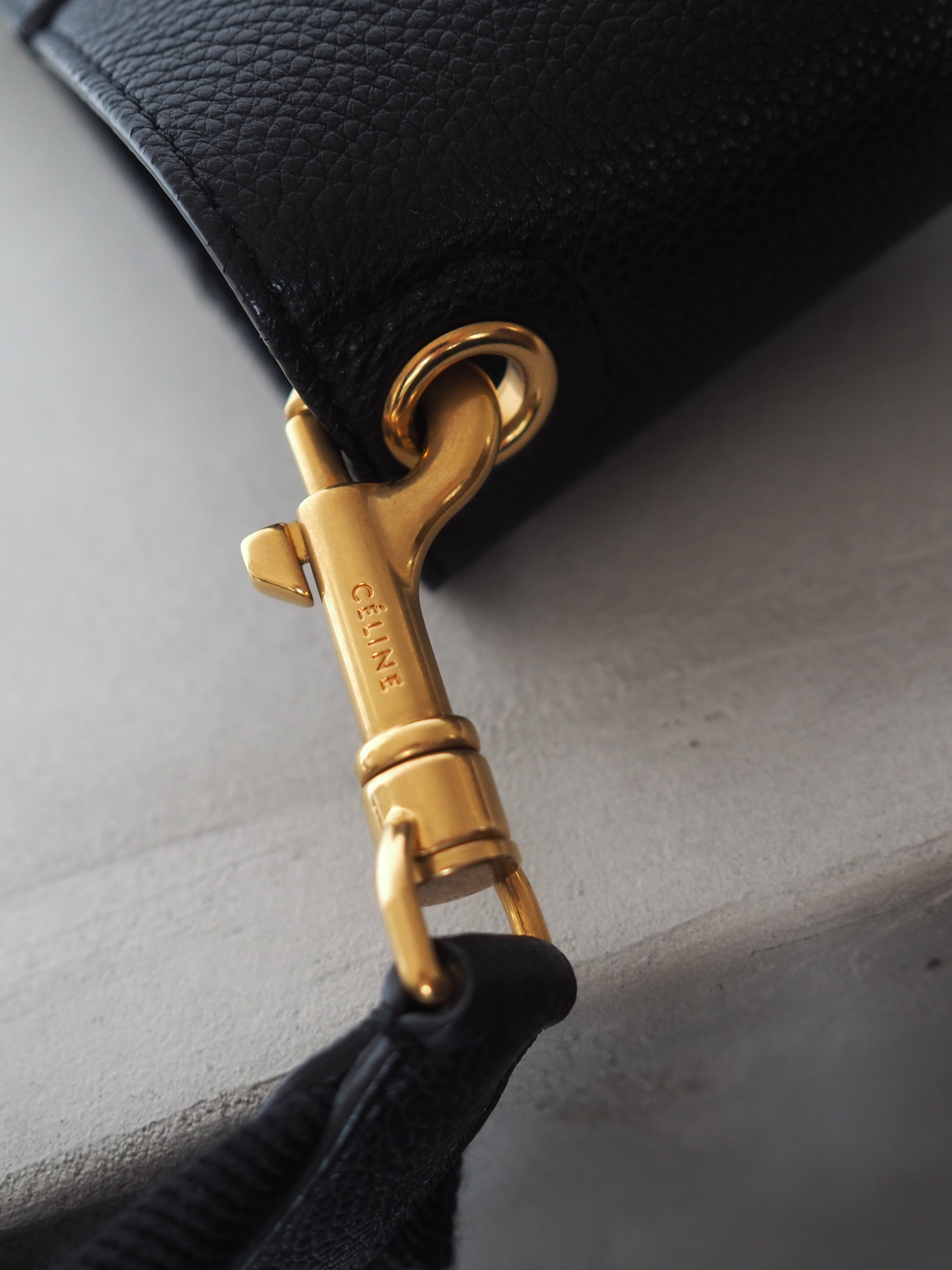 CELINE Seau Sangle Medium Bag