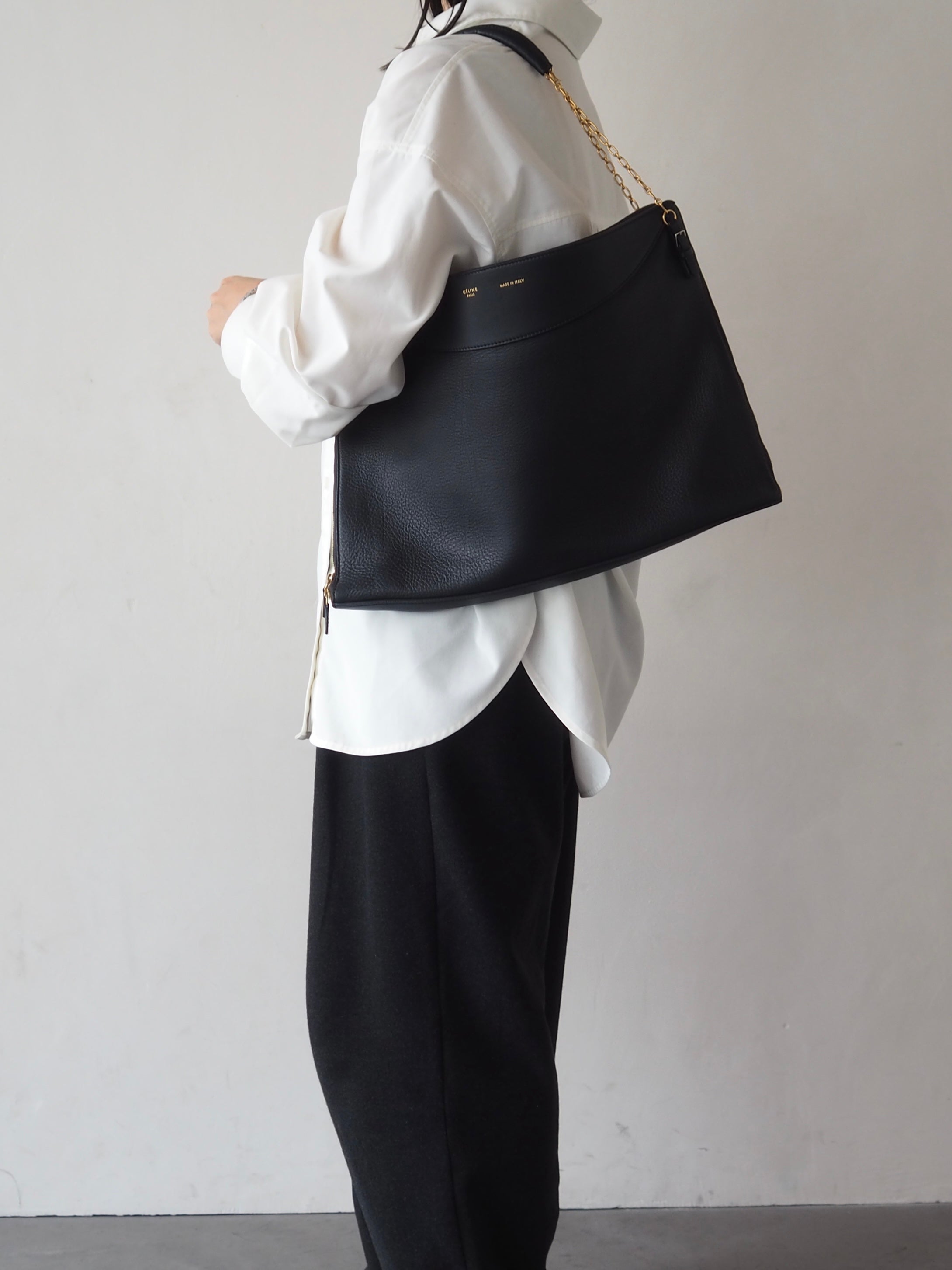 CELINE Chain Handbag