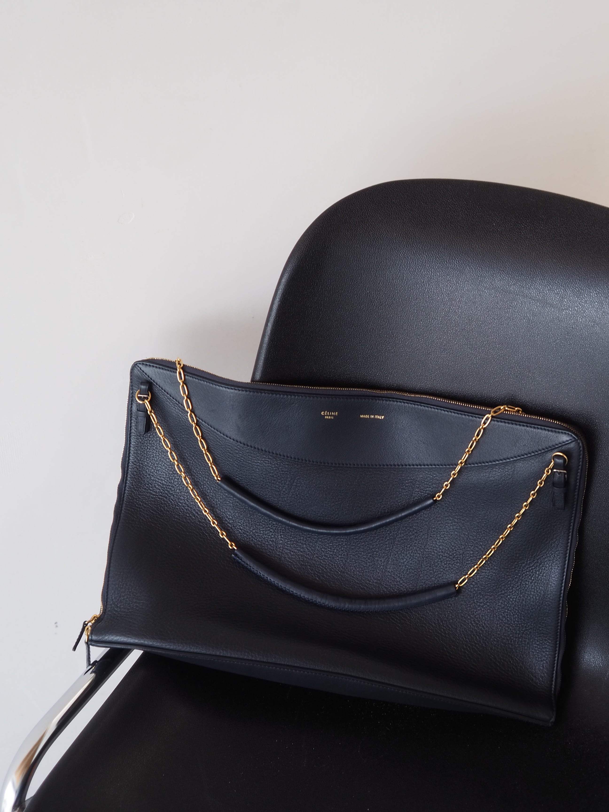 CELINE Chain Handbag