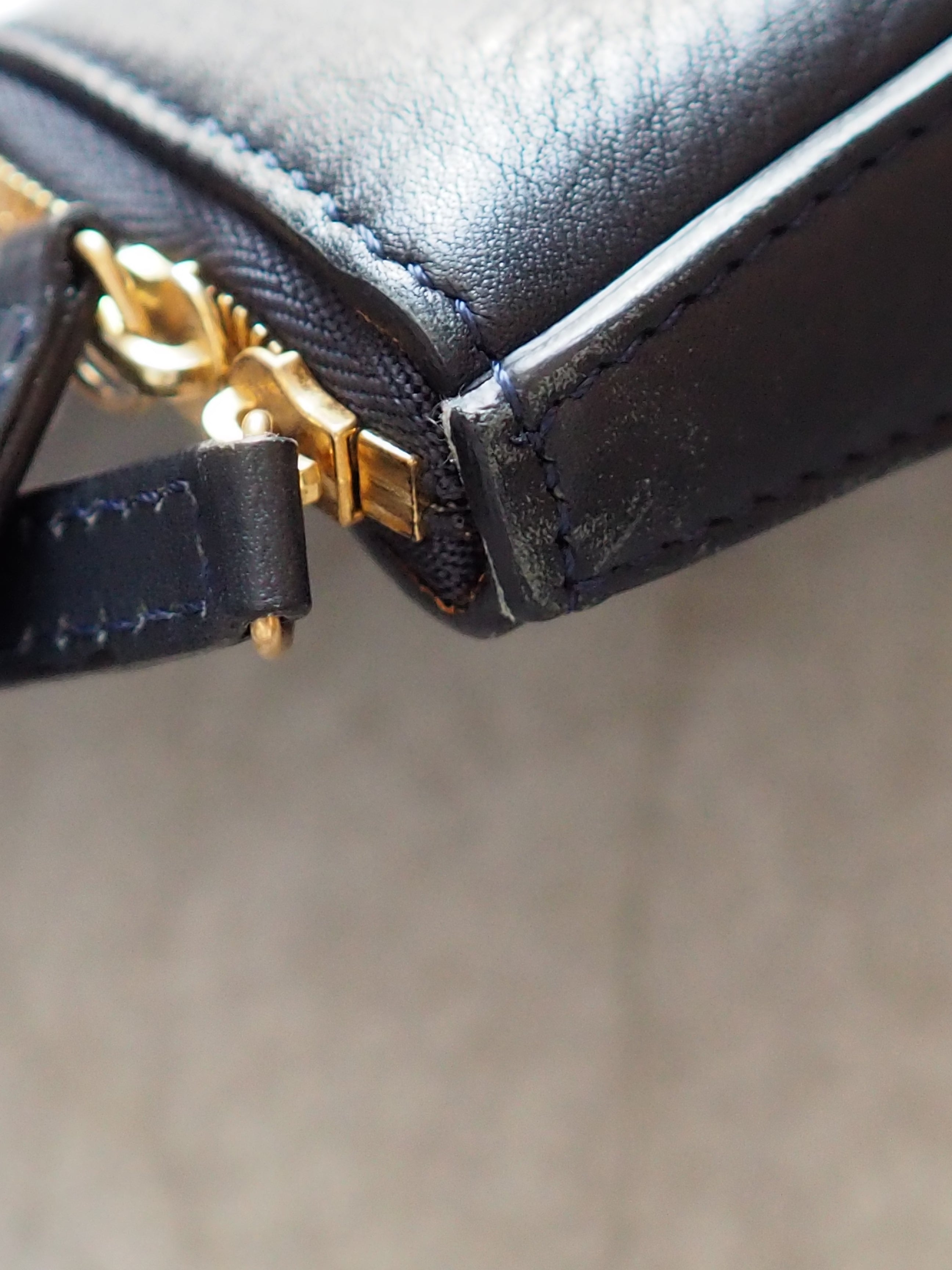 CELINE Chain Handbag