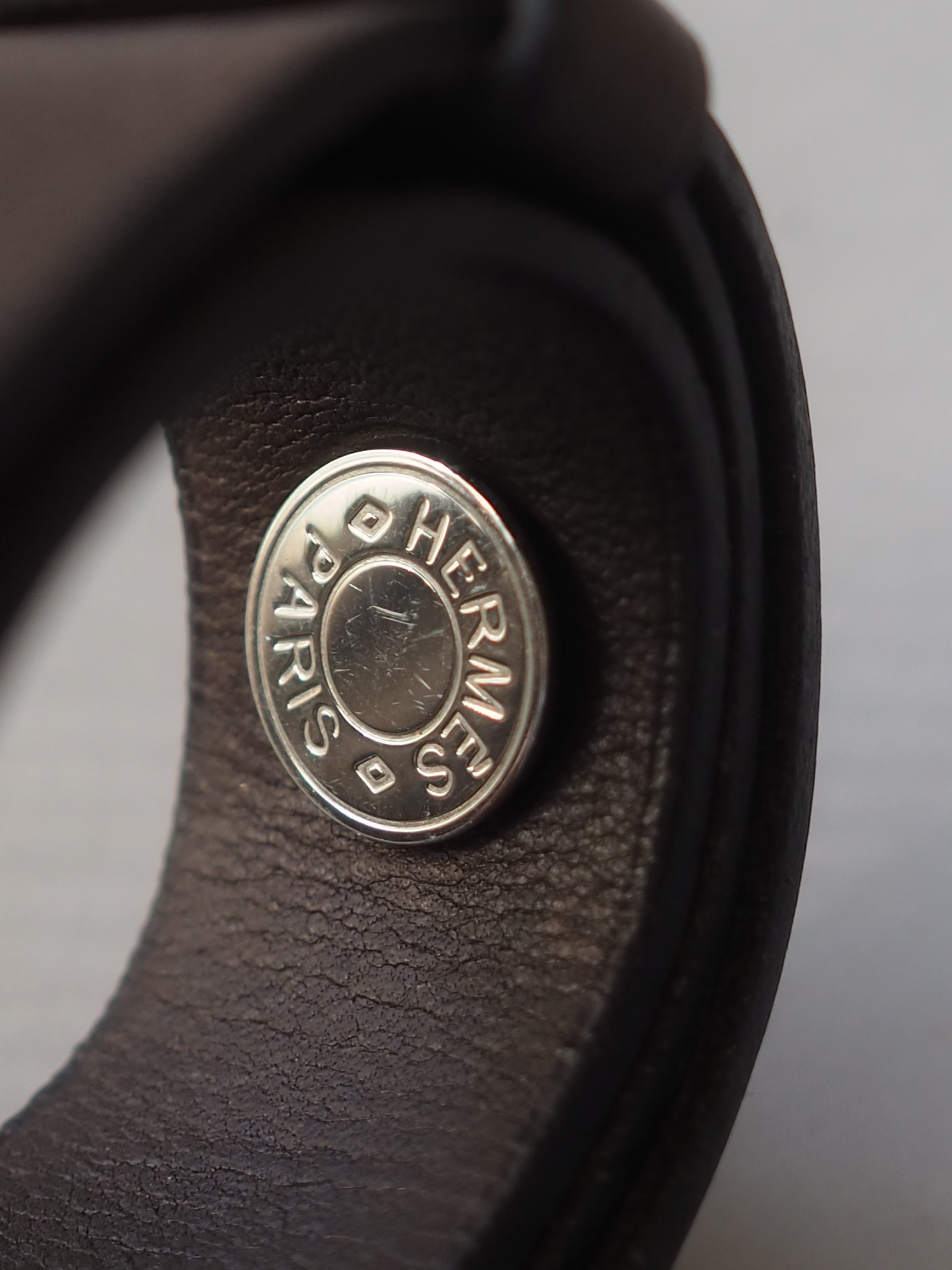 HERMÈS Barenia Watch