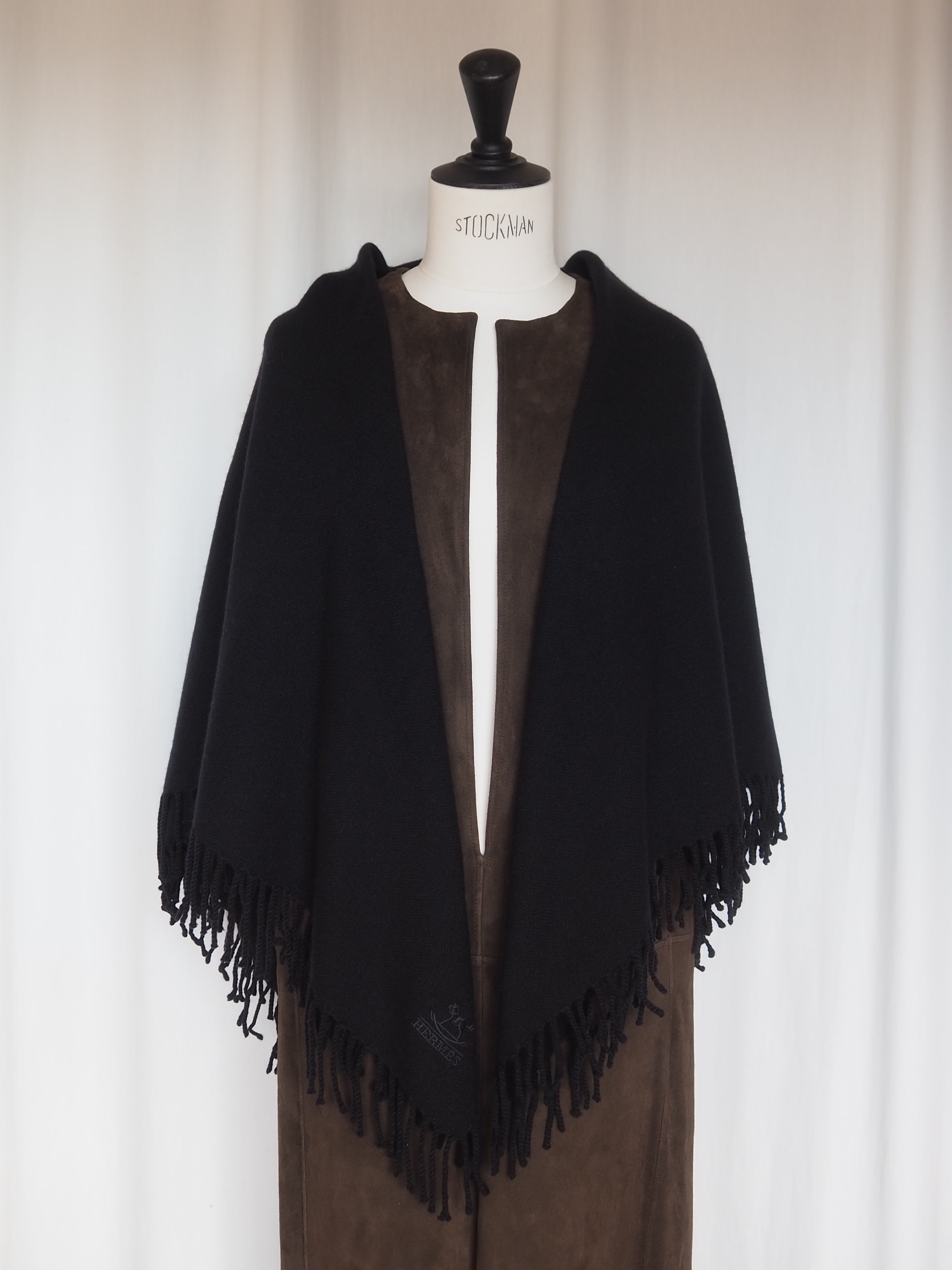 HERMÈS Oversized Cashmere Scarf