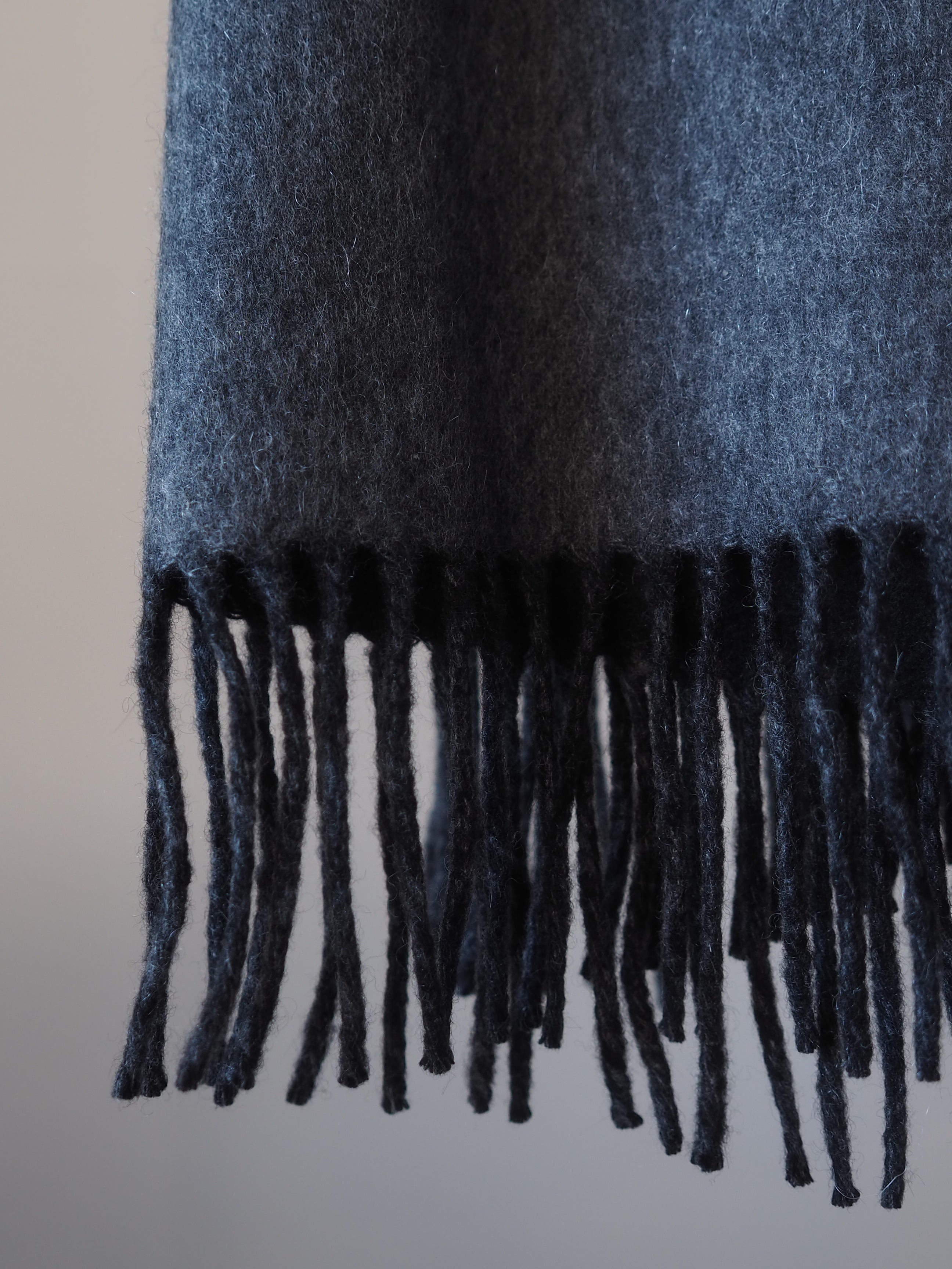 HERMÈS Reversible Bicolor Scarf