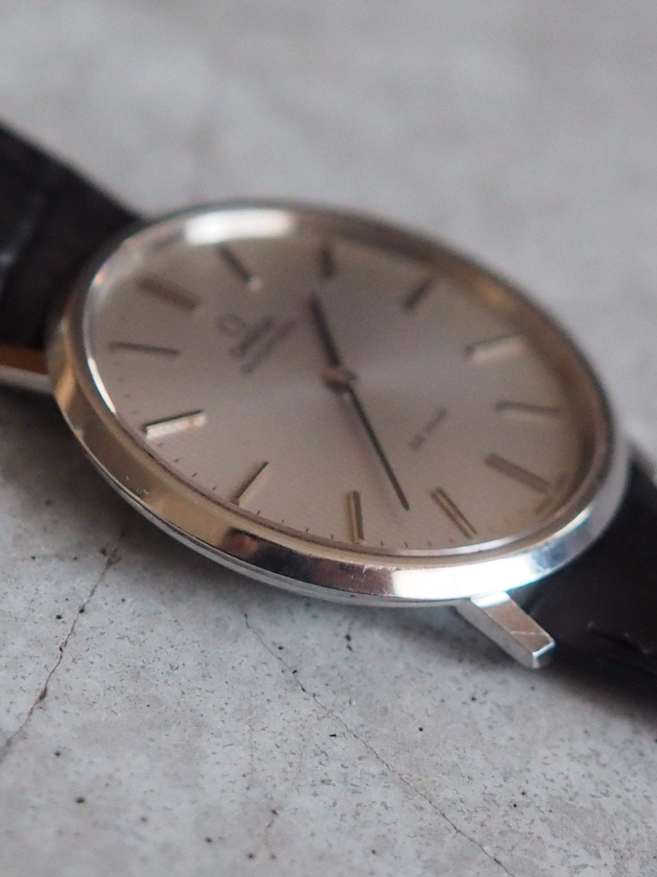 OMEGA DE VILLE Watch Silver Color Stainless steel Black Leather Men's Unisex Vintage Antique Authentic