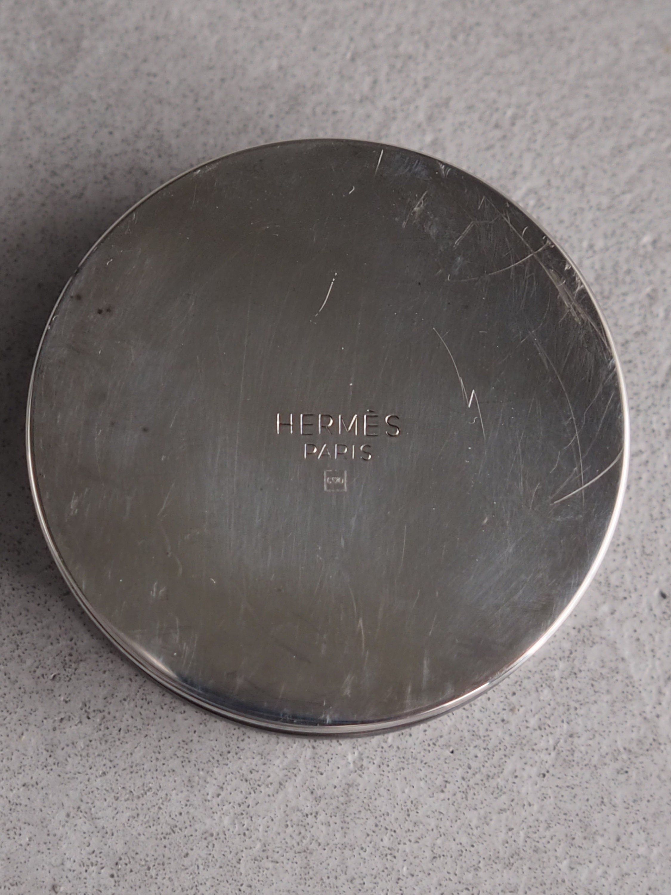 HERMES Pill case Clou de Selle Silver Metal Vintage Authentic