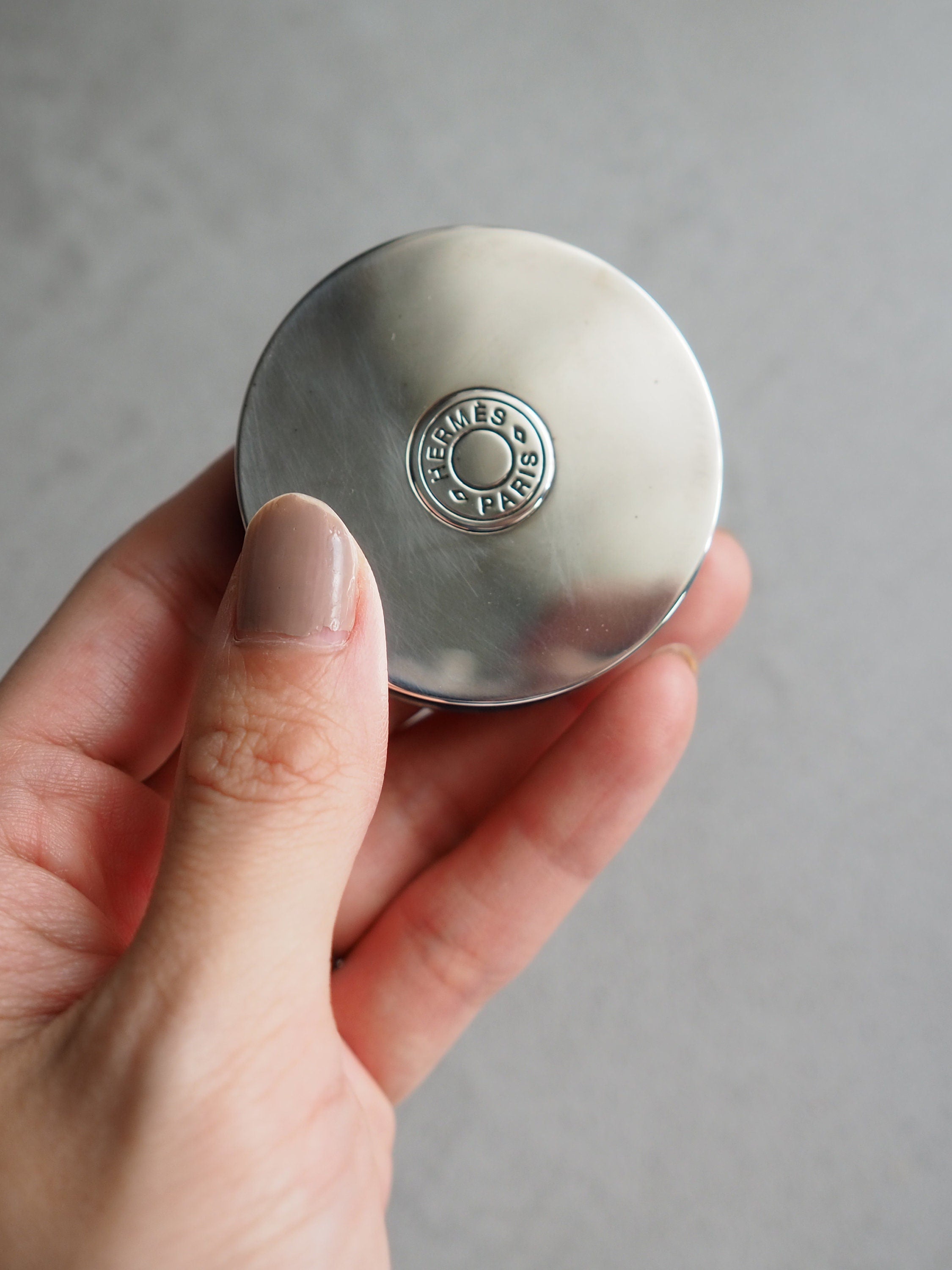 HERMES Pill case Clou de Selle Silver Metal Vintage Authentic