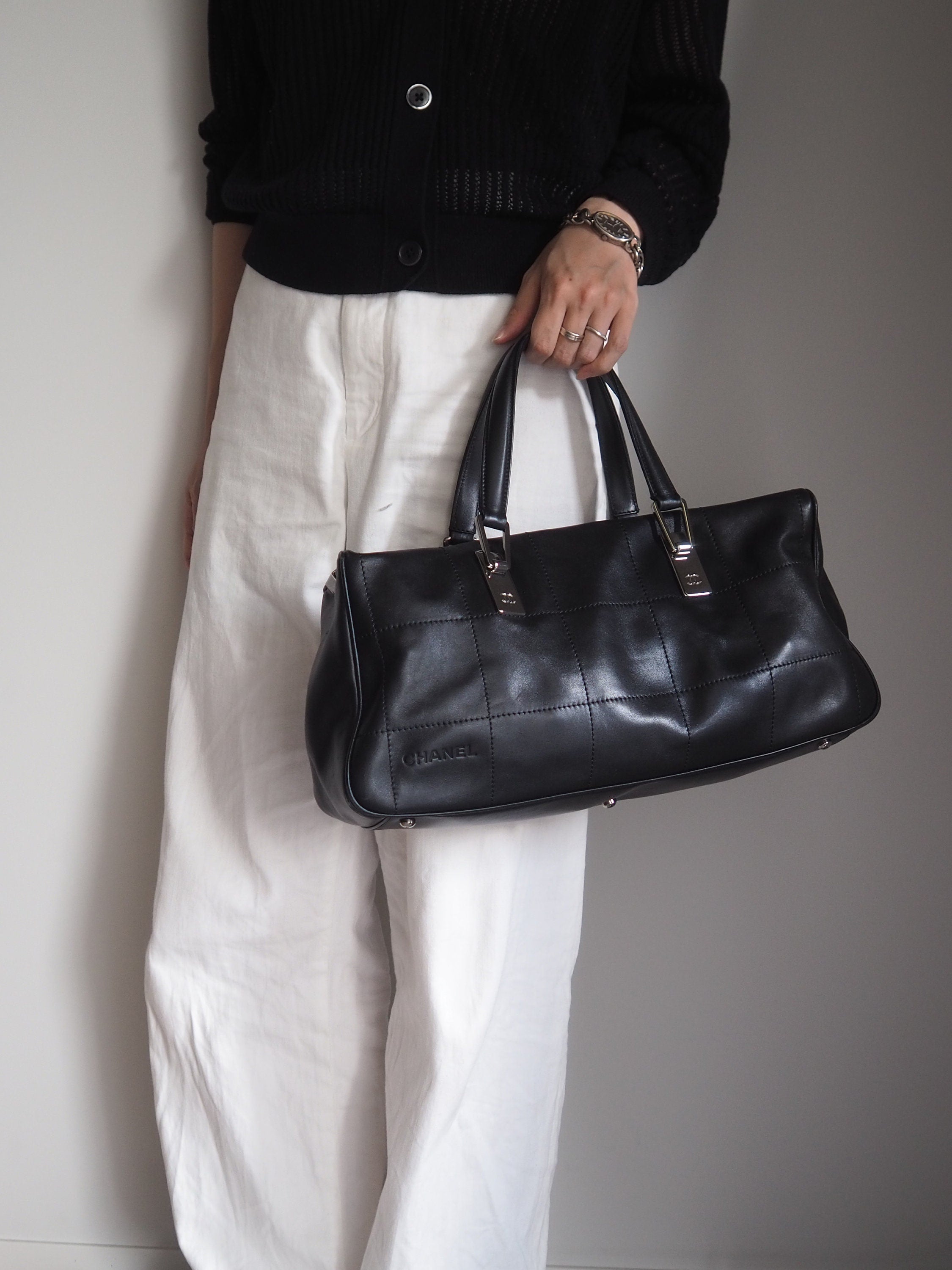 CHANEL Chocolate bar Hand Boston Bag Black Leather Silver Metal Vintage Authentic