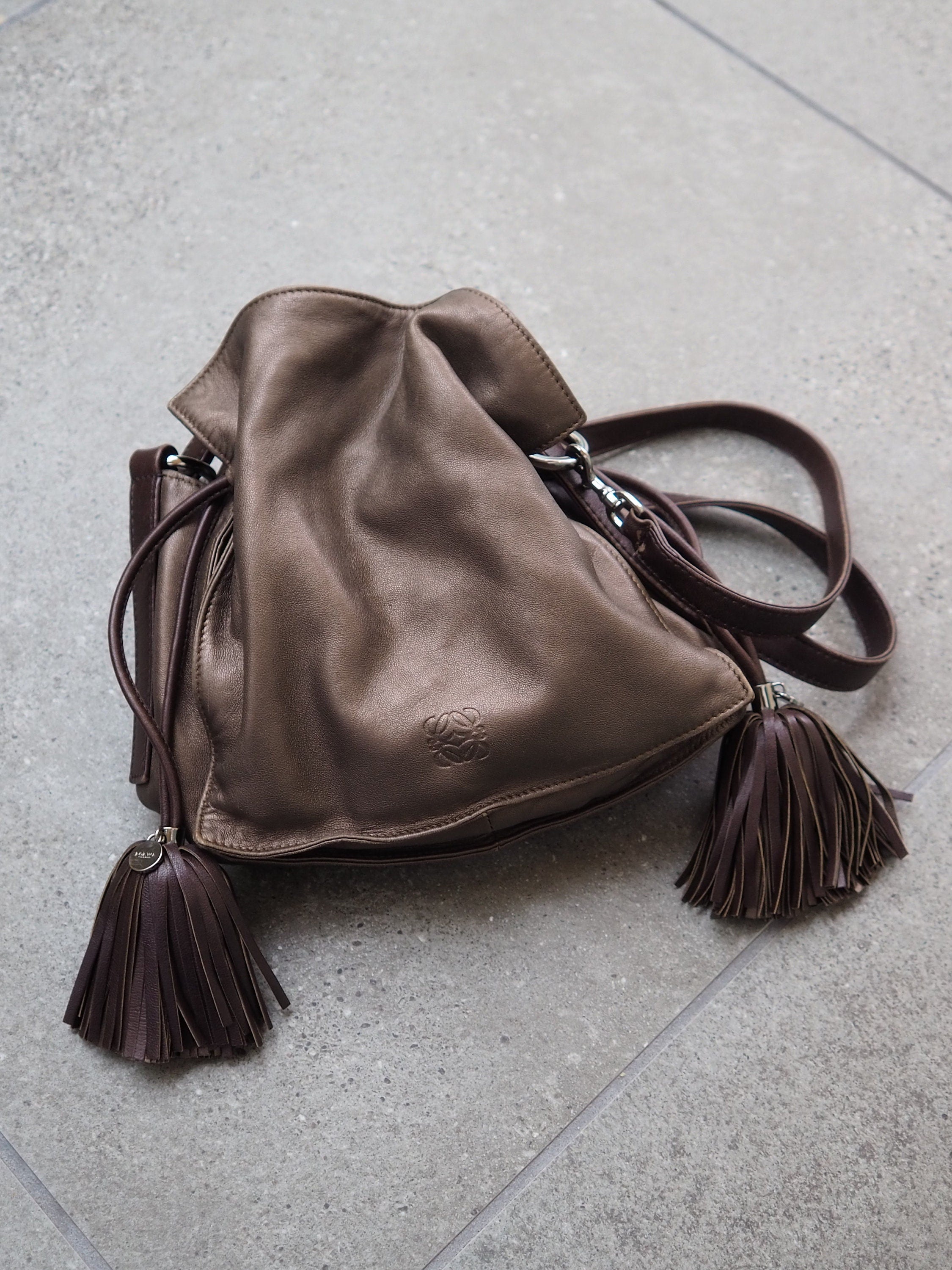 LOEWE Flamenco 22 Anagram Shoulder bag Bronze Leather Vintage Authentic