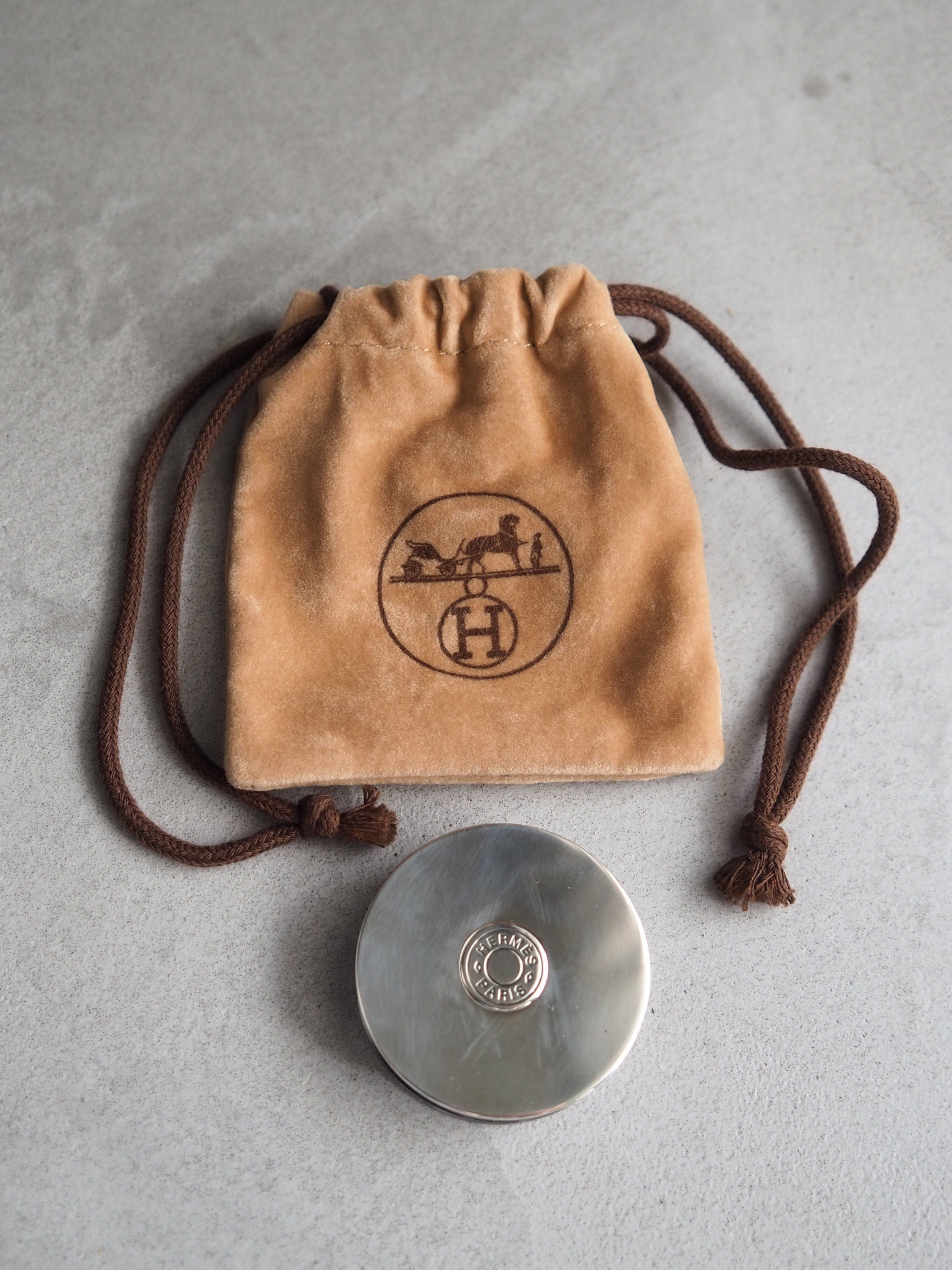 HERMES Pill case Clou de Selle Silver Metal Vintage Authentic