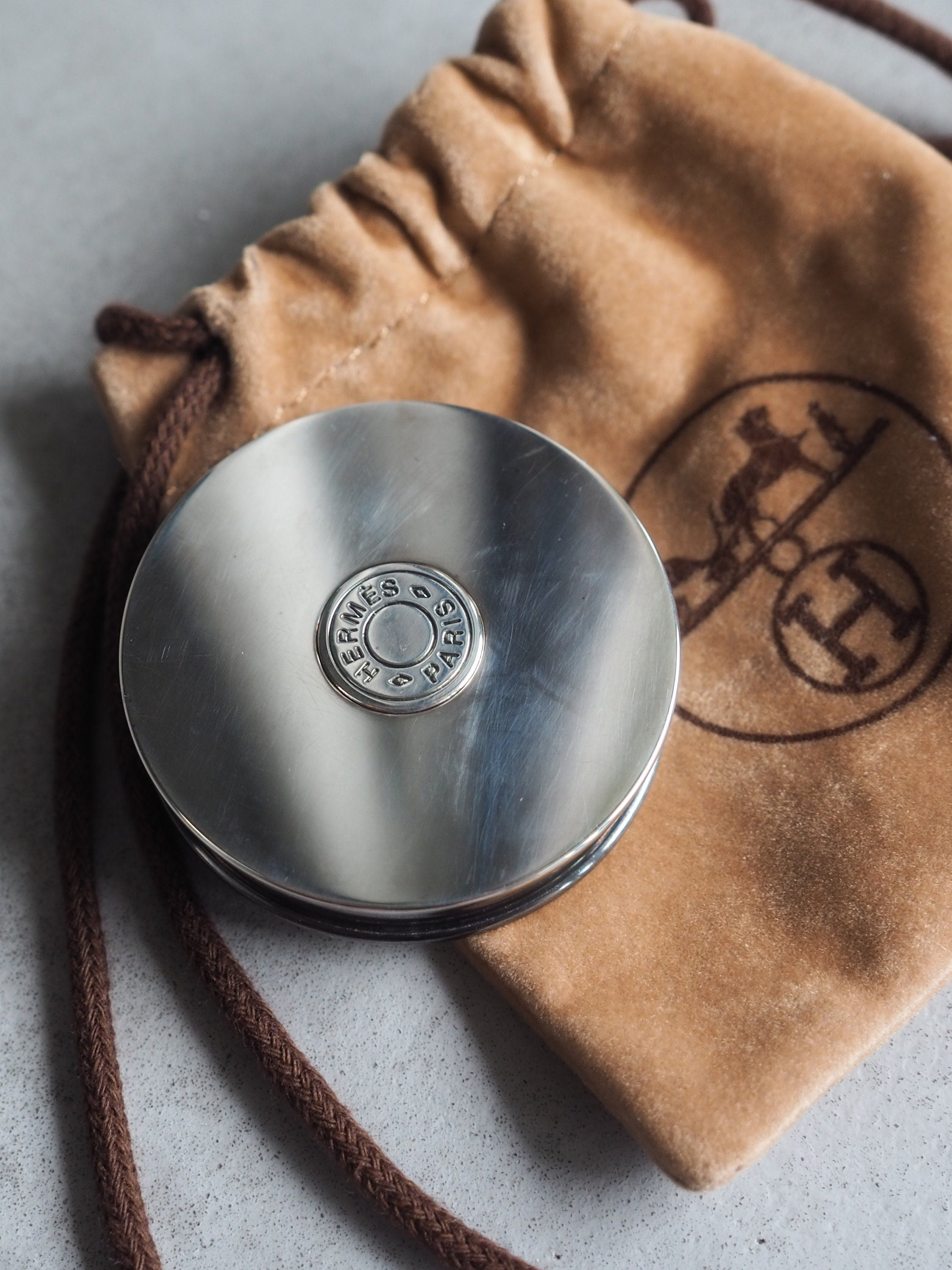 HERMES Pill case Clou de Selle Silver Metal Vintage Authentic