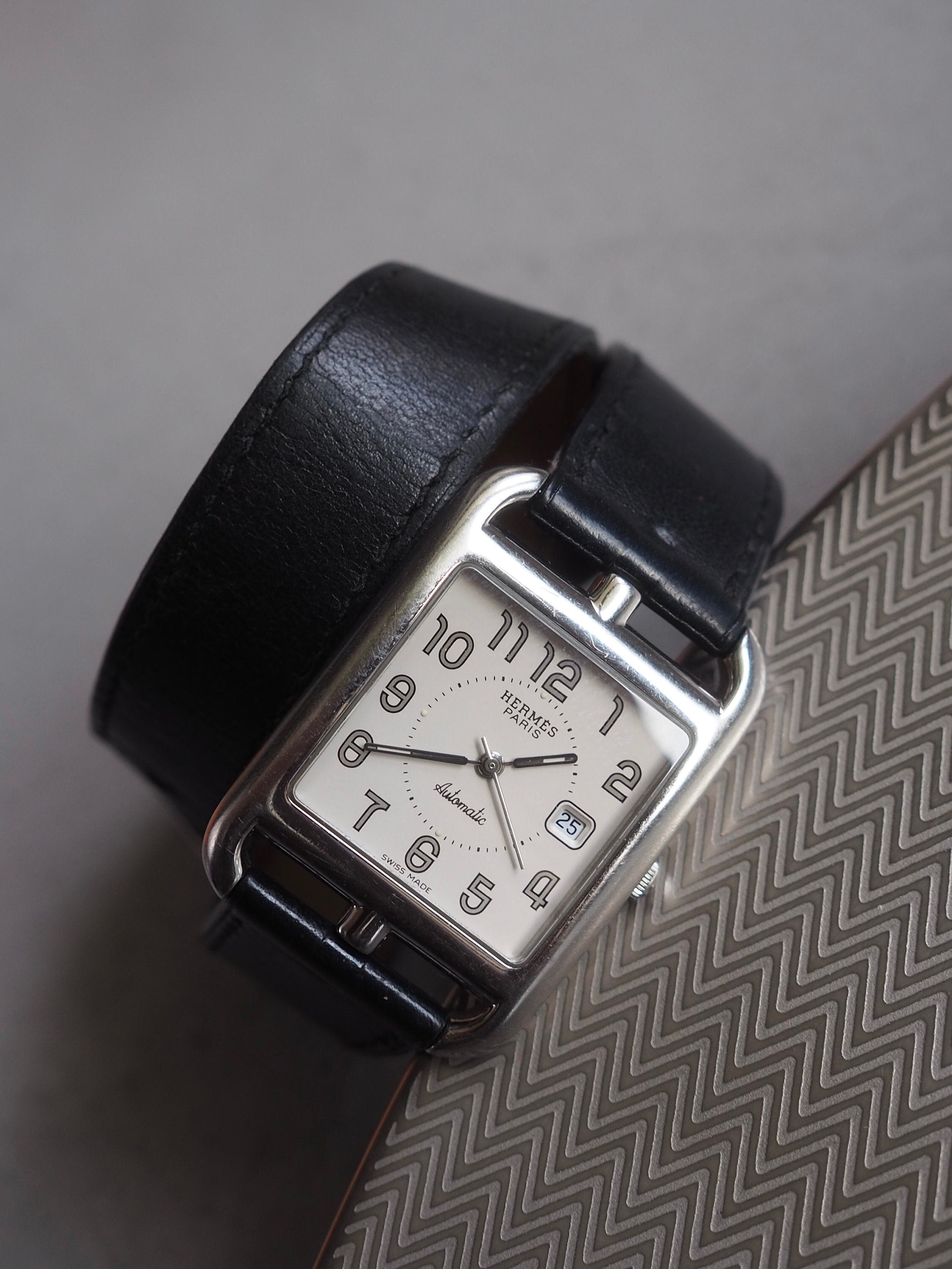 HERMES Cape Cod Watch Wristwatch Double Tour Silver Black CC1.710 Quartz Dial Men's Unisex Vintage Authentic