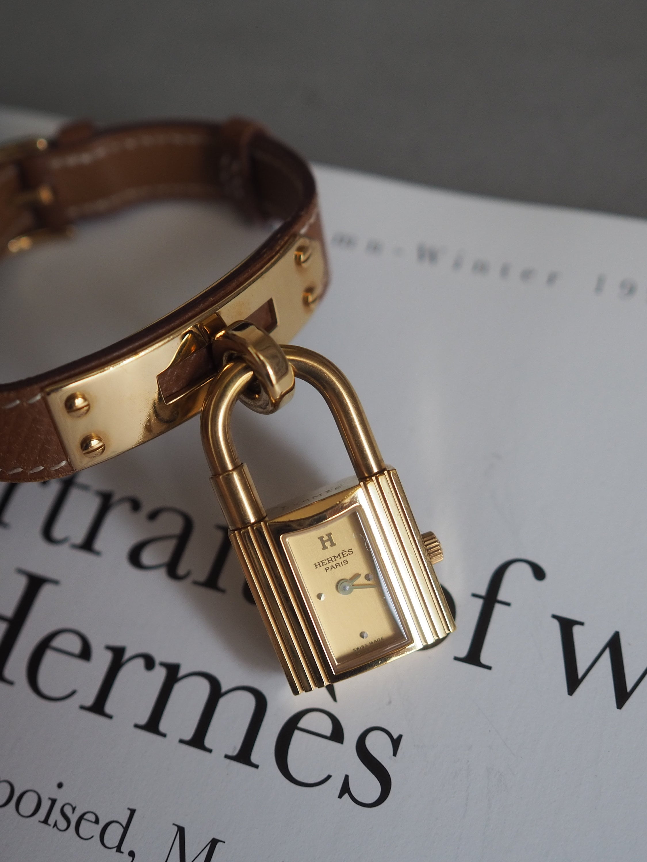 HERMES KELLY Watch Quartz Gold Dial Brown Leather Ladies Wristwatch Vintage Authentic