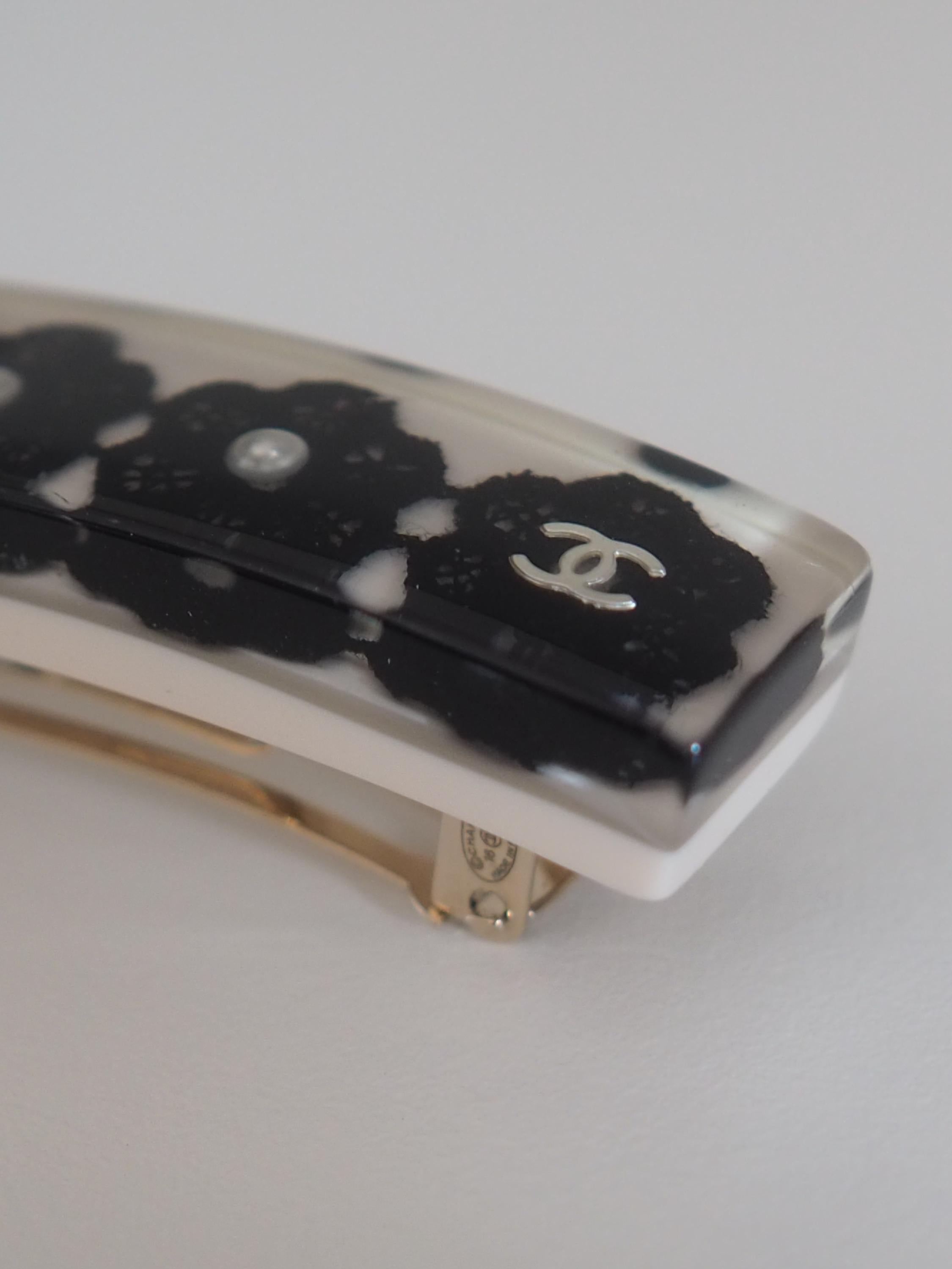 CHANEL COCO Mark Flower Lace Hair Barrette White Black Vintage Authentic