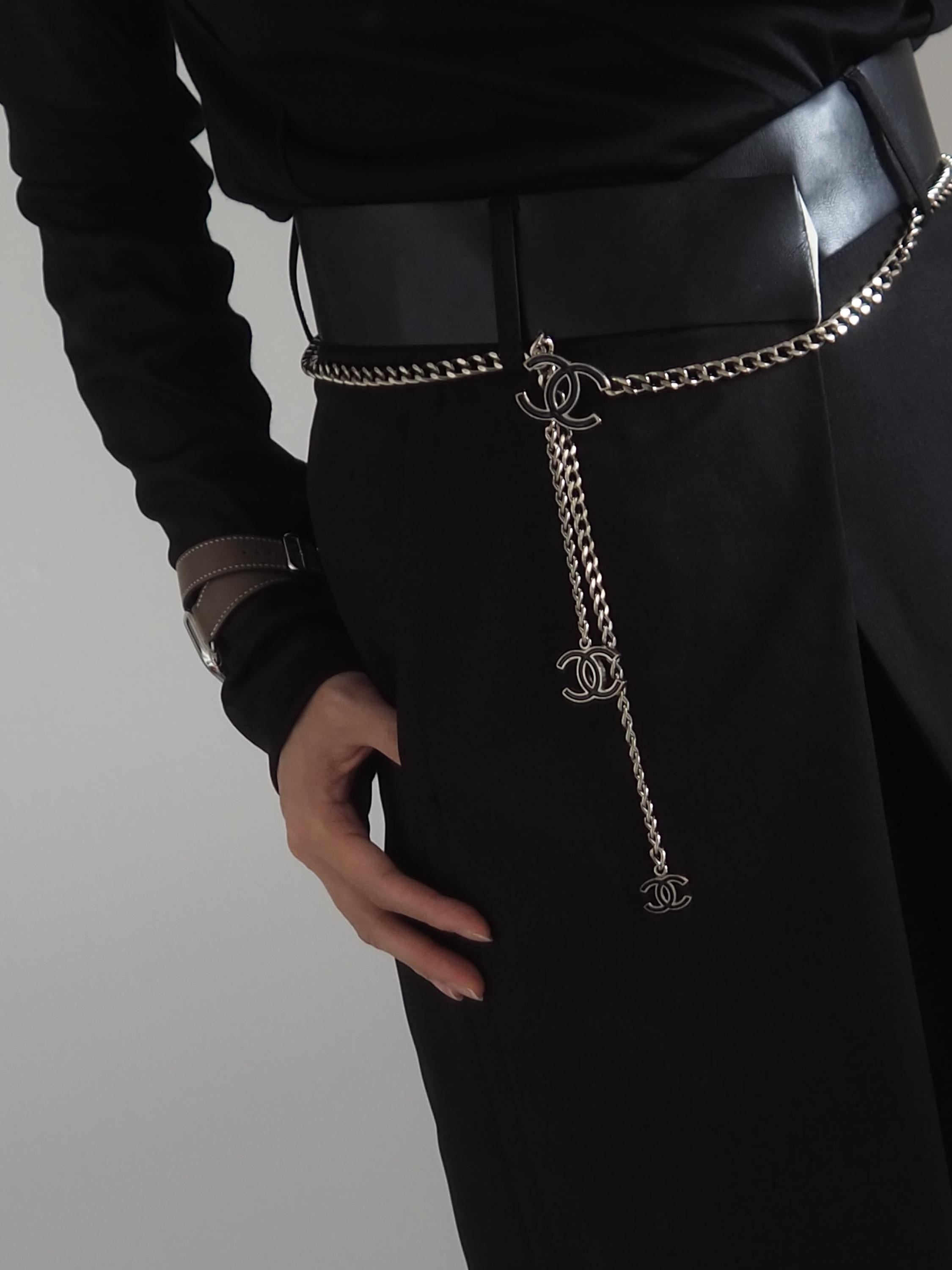 CHANEL COCO Chain Belt Silver Metal COCO Logo Vintage Authentic