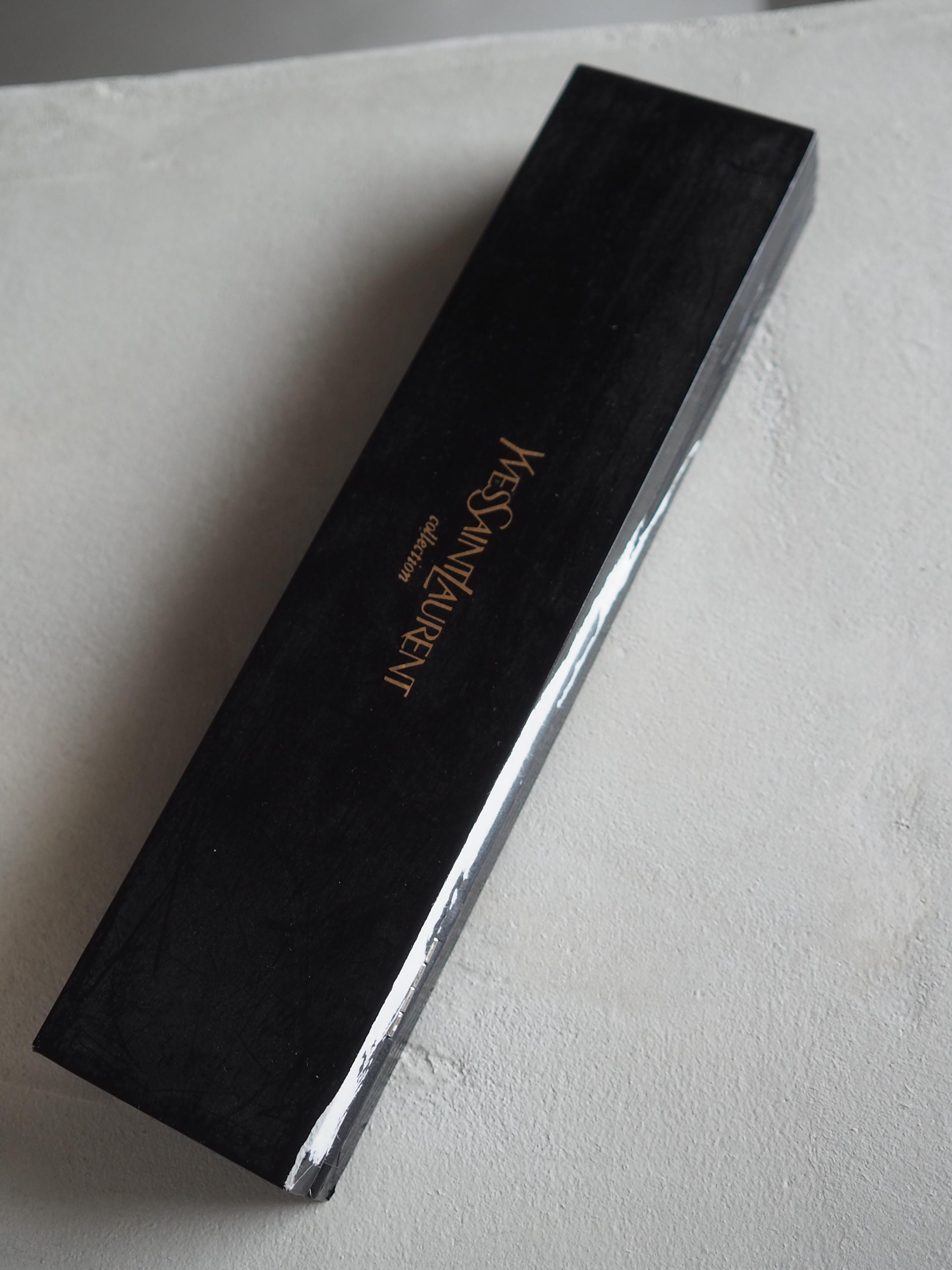 Yves Saint Laurent YSL Square Watch Wristwatch Logo Silver color Stainless steel Black Leather Vintage Authentic