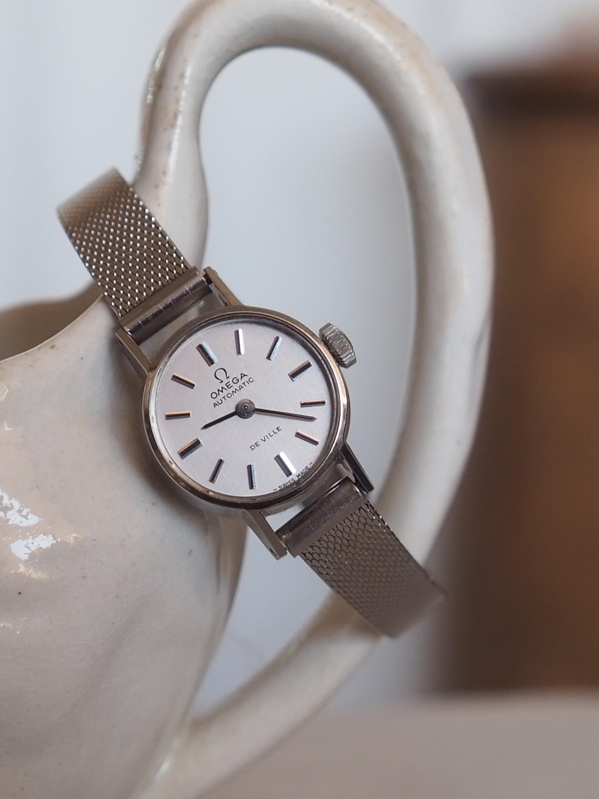 良品 OMEGA De Ville ラウンド シルバー レディース腕時計 857