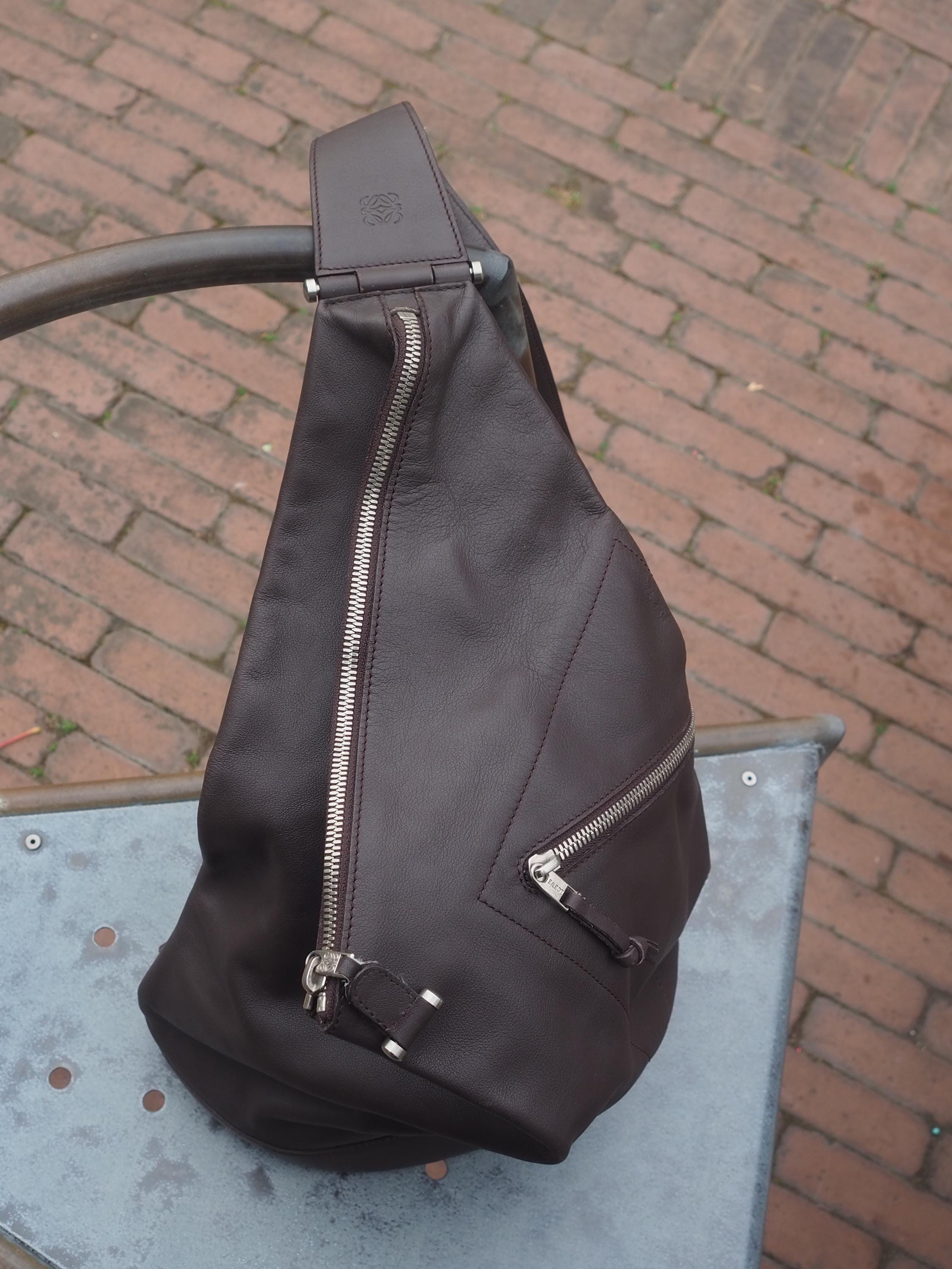 LOEWE Anagram Logo Backpack One Shoulder bag Brown Leather Vintage Authentic