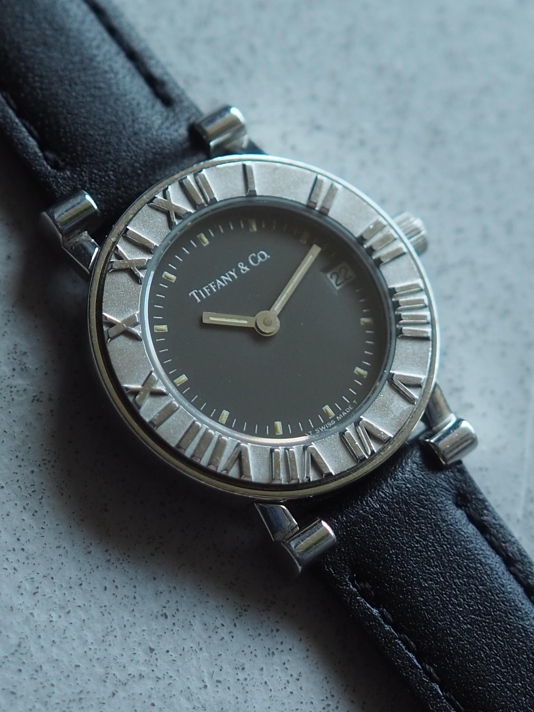 Tiffany & Co Classic Round Watch Silver Metal Black Leather Stainless Steel Quartz Wristwatch