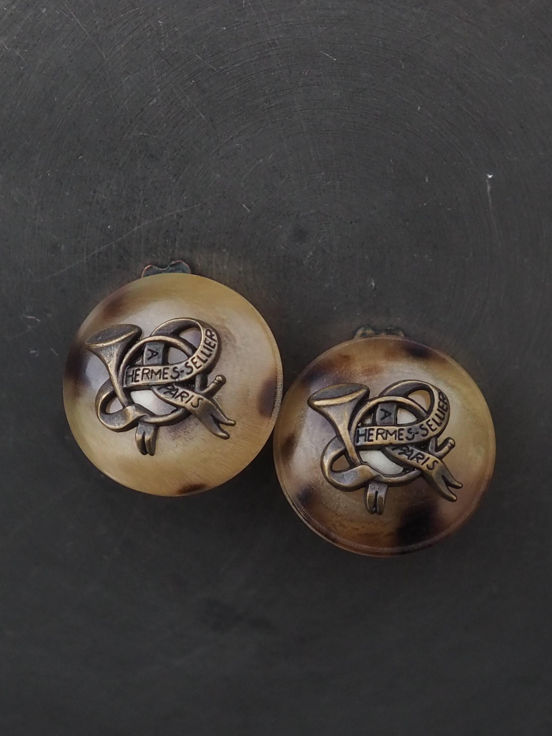 HERMES Horn Wrapper Buffalo horn Earrings accessories Vintage Authentic