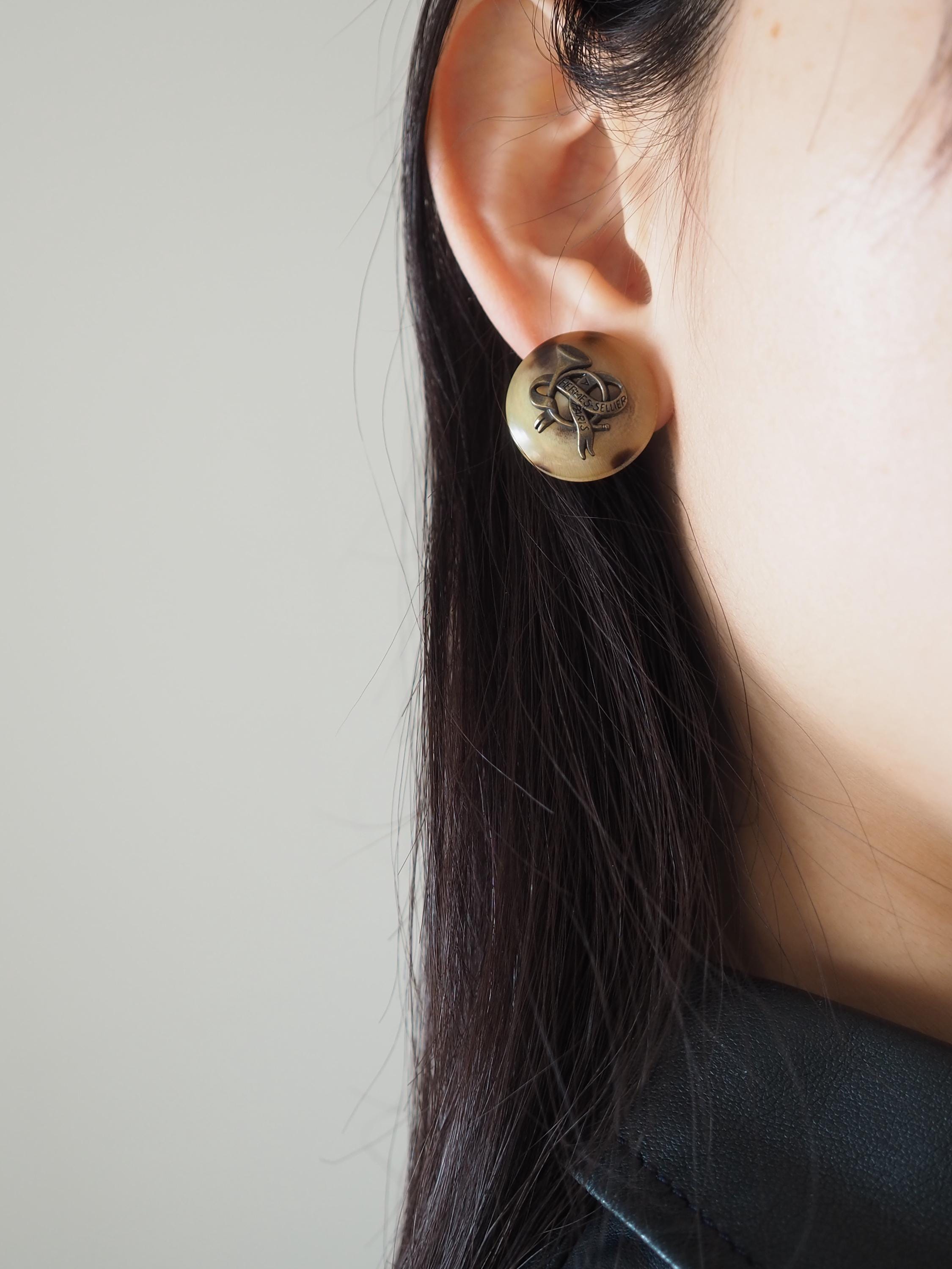 HERMES Horn Wrapper Buffalo horn Earrings accessories Vintage Authentic