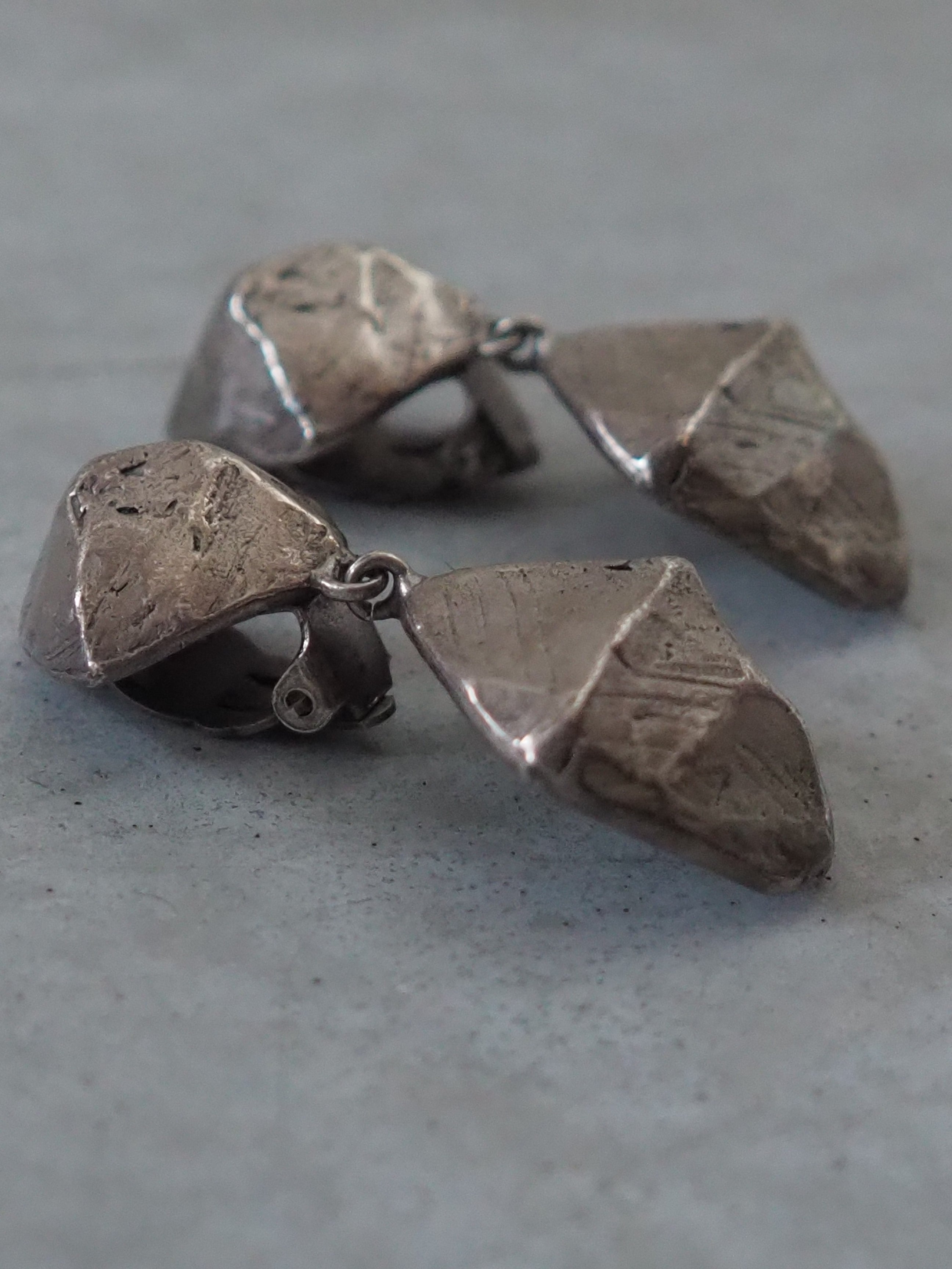 HERMES Studs earrings