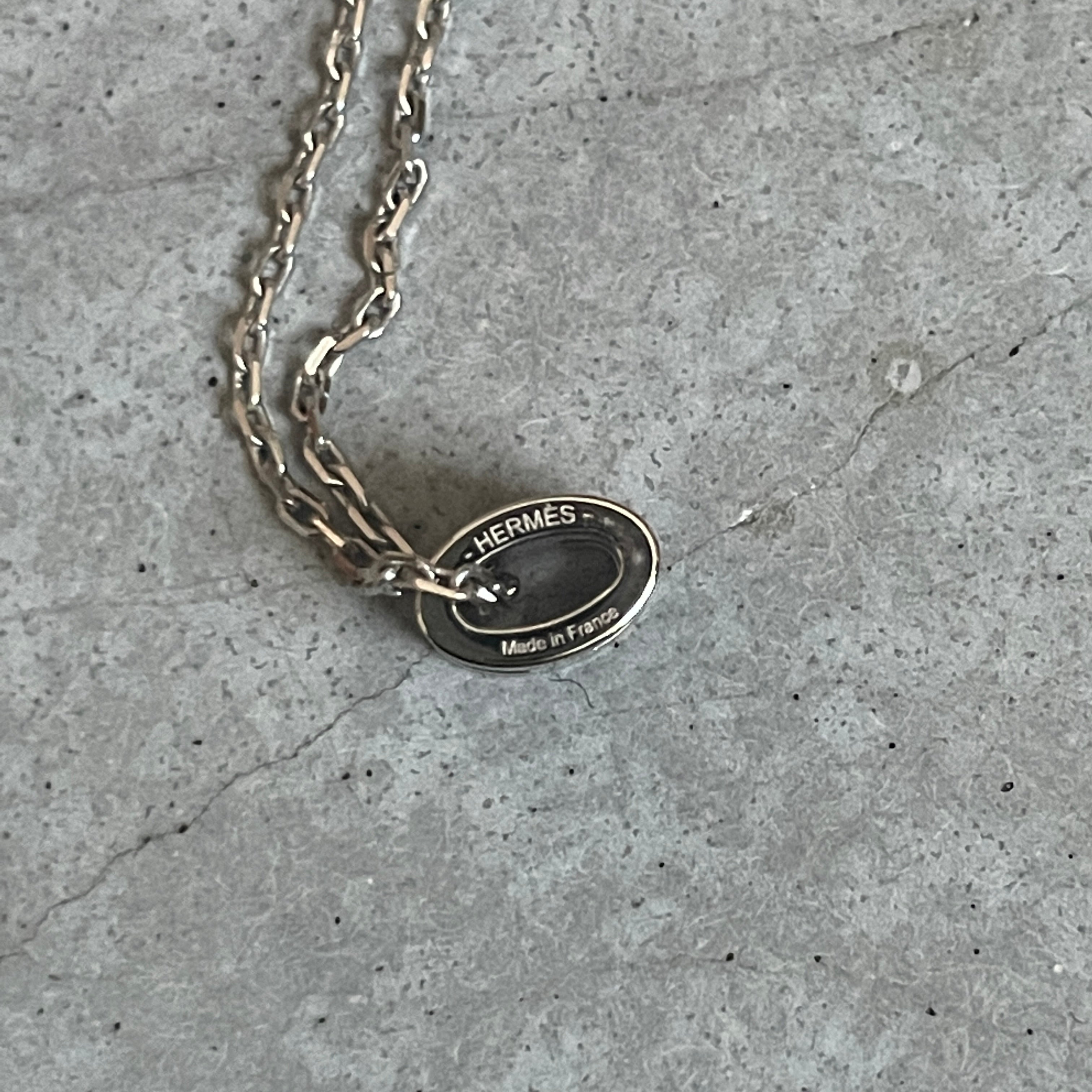 HERMES "Mini Pop H" Mini Pop Ash Necklace