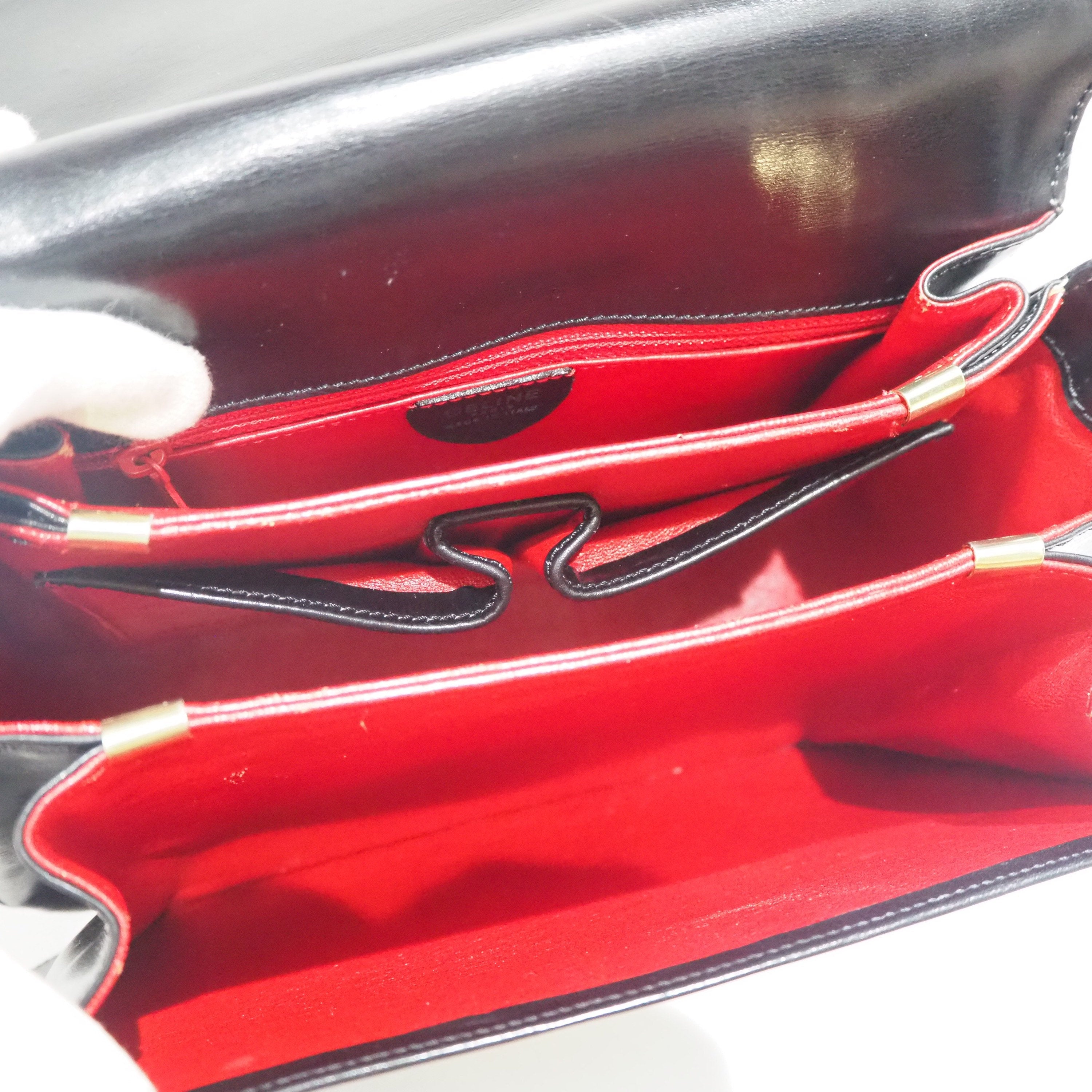 CELINE Sulky Metal parts Flap Shoulder bag Calf leather Black GHW Authentic Vintage Classical