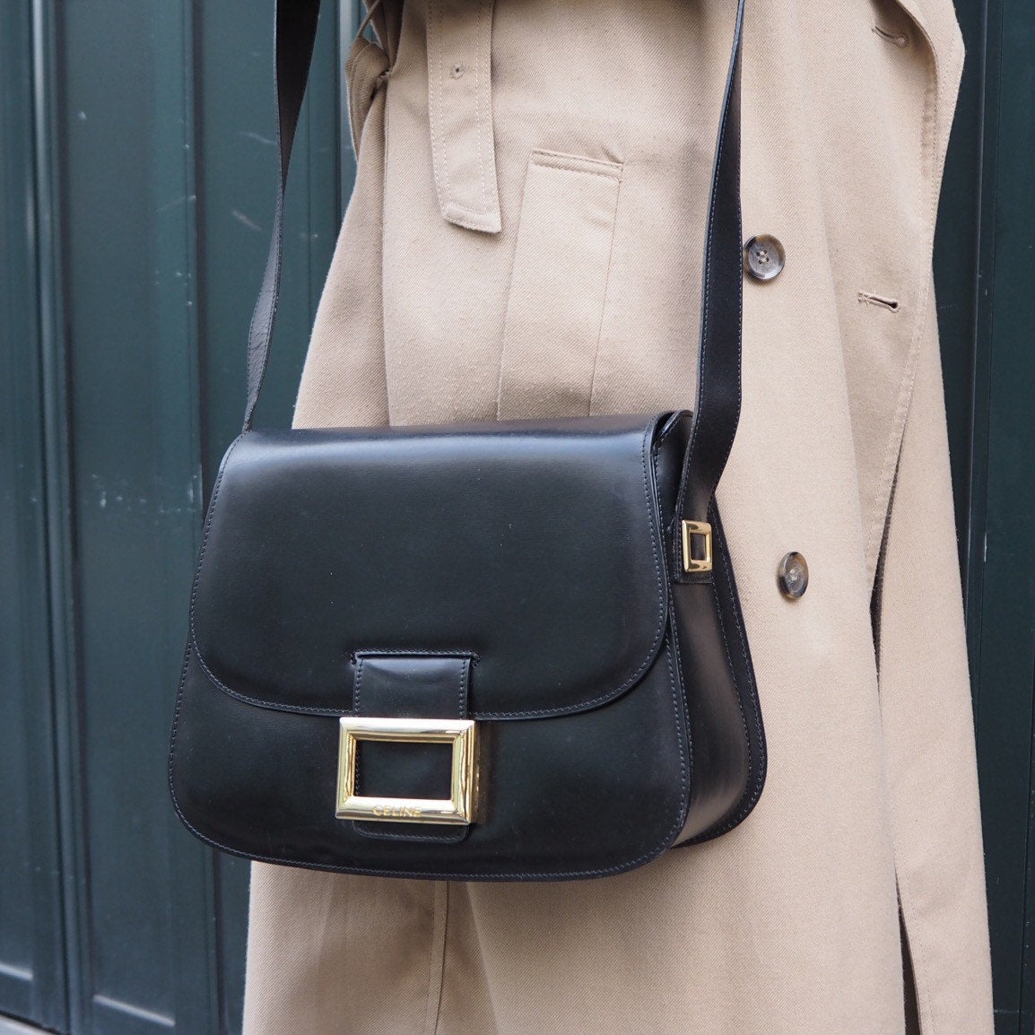 CELINE Sulky Metal parts Flap Shoulder bag Calf leather Black GHW Authentic Vintage Classical